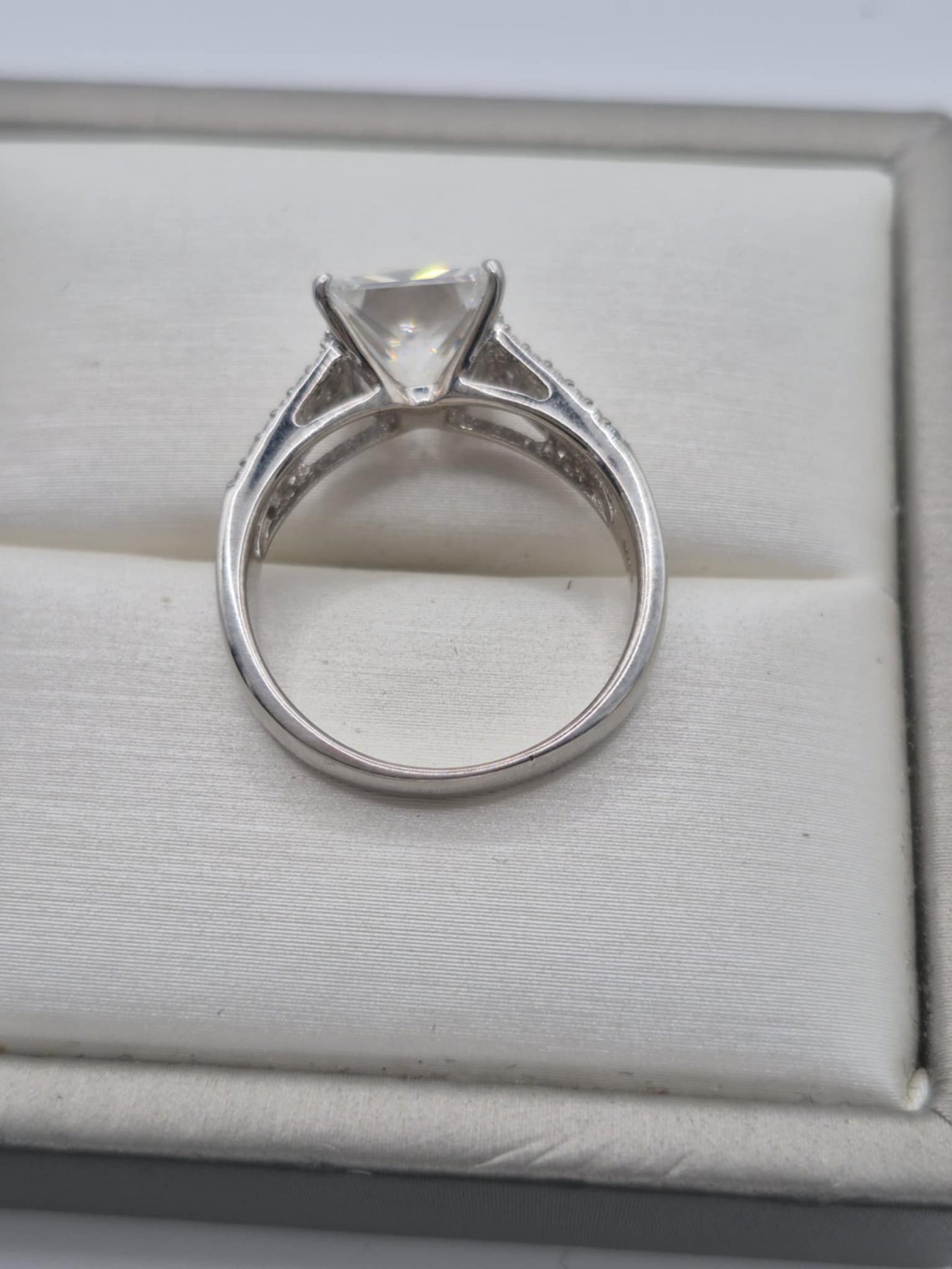 3.21ct Princess Cut Moissanite Ring in Rhodium Overlay 925 Sterling Silver SIZE N