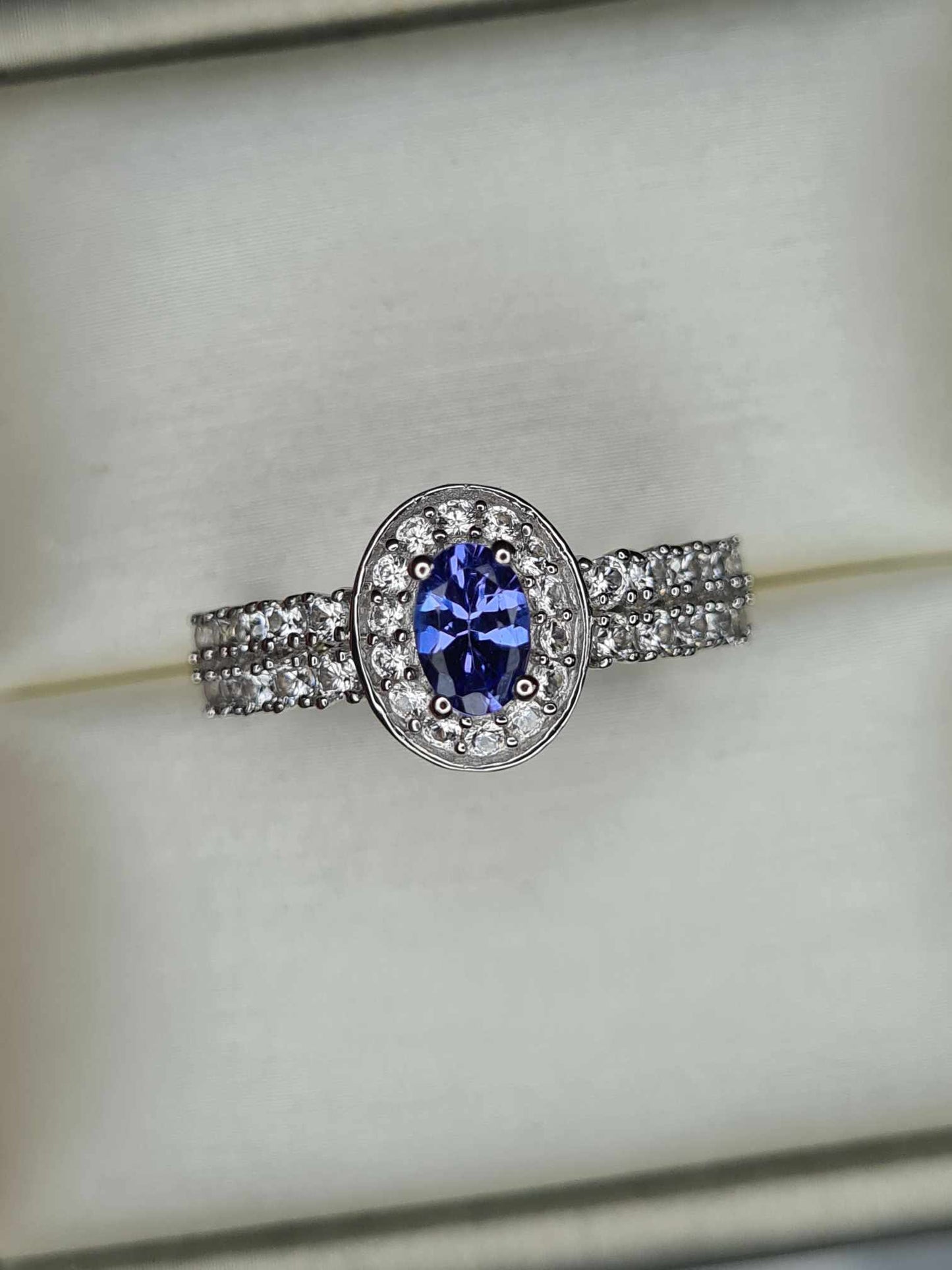 1.35ct AAA Tanzanite & Natural Zircon Ring in Platinum Overlay 925 Sterling Silver SIZE L