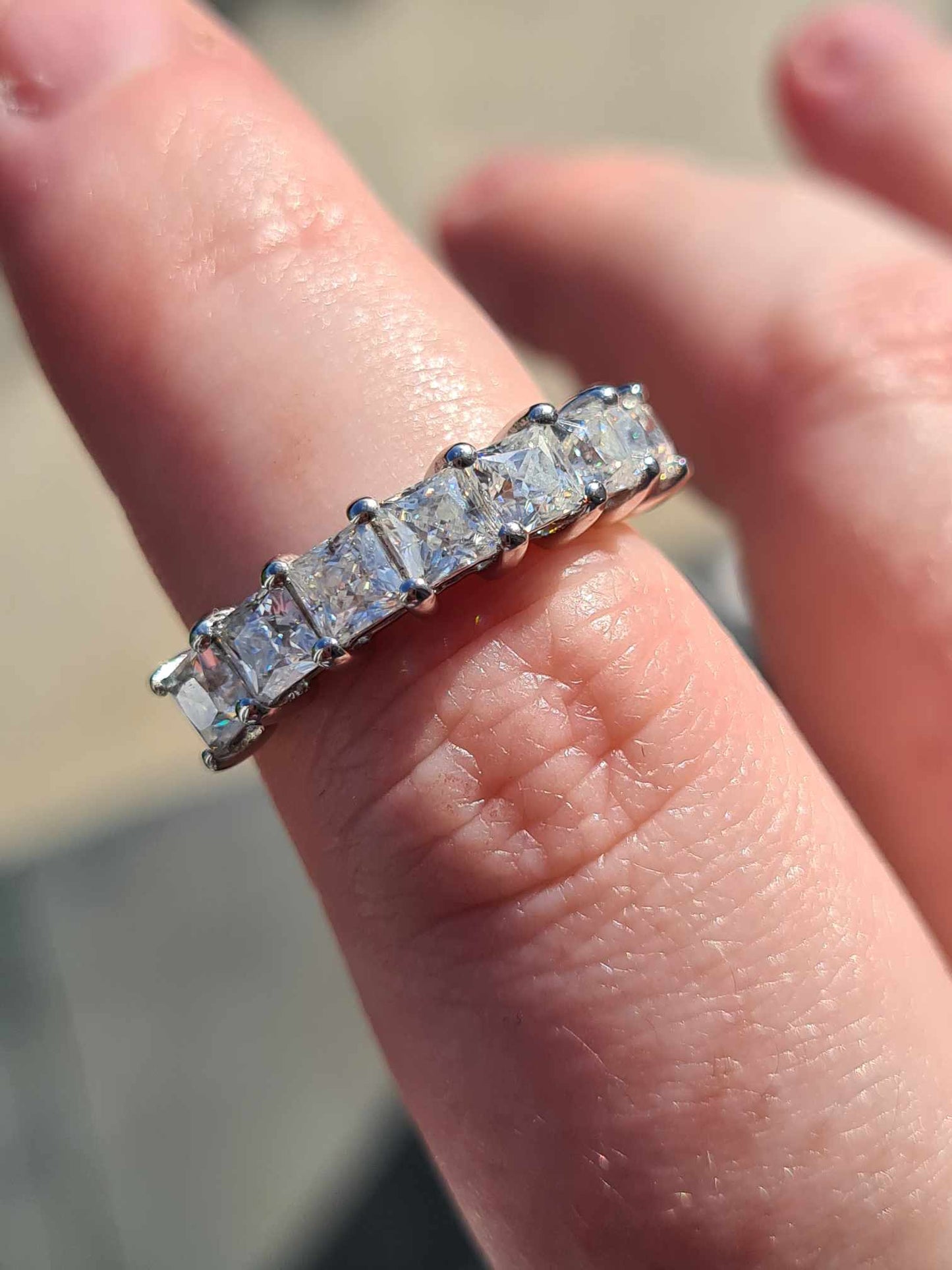 1.68ct Moissanite 7 Stone Ring in Platinum Overlay 925 Sterling Silver SIZE M