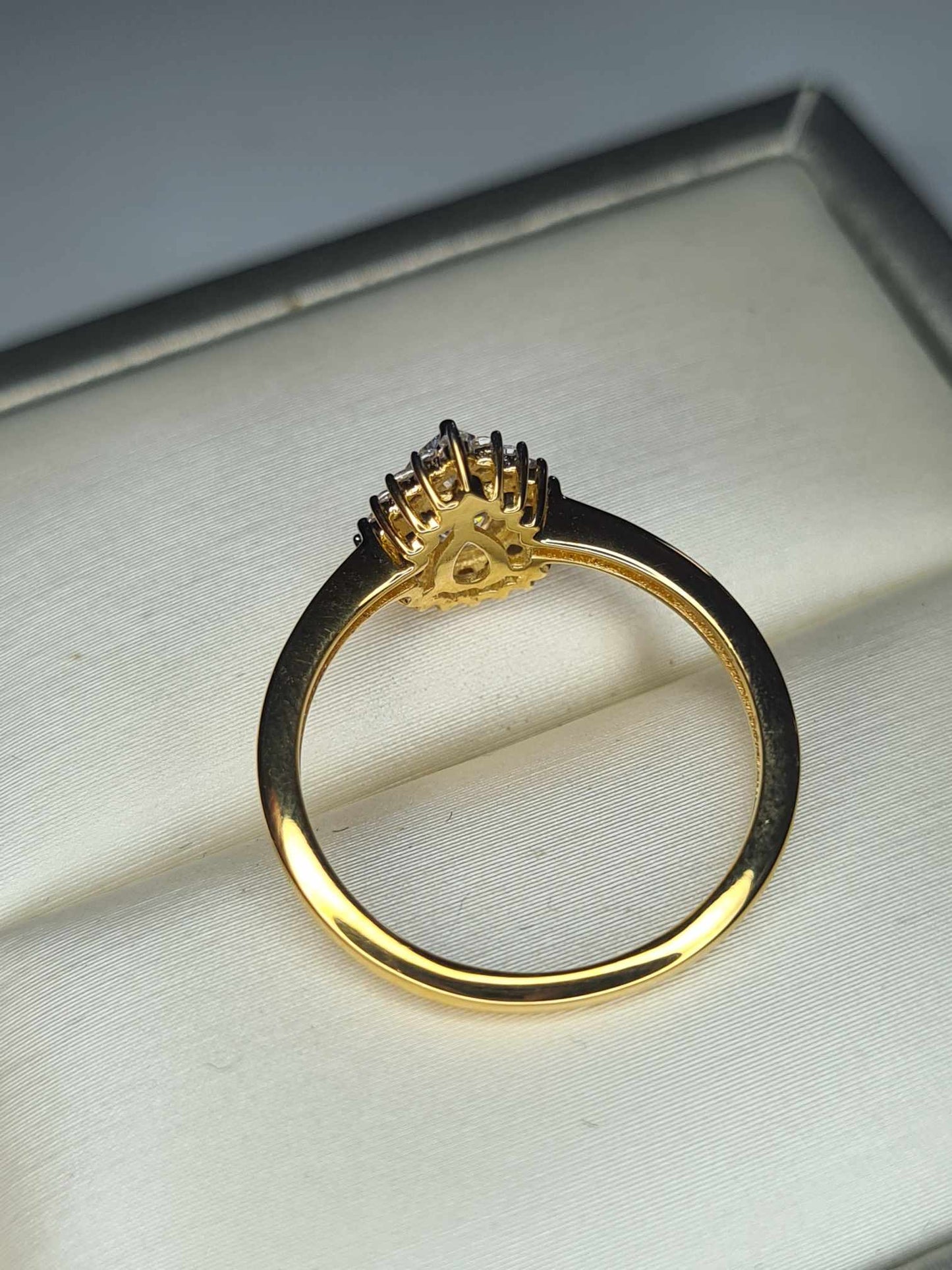 1.280ct Cubic Zirconia Pear Cut Halo Ring 18k gold overlay 925 sterling silver SIZE L