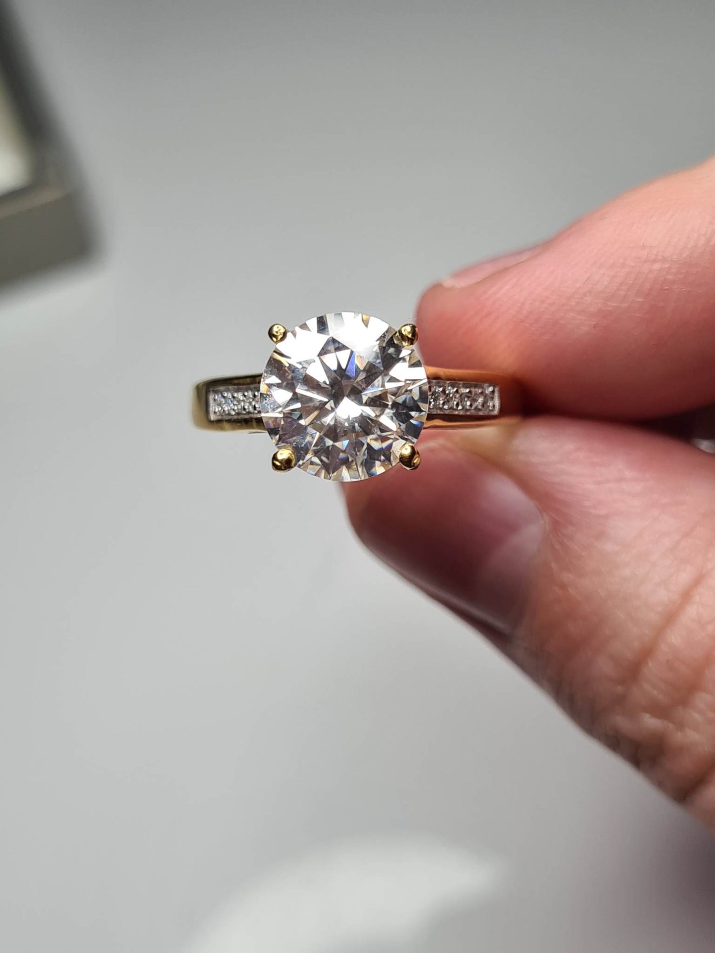 2.61ct Moissanite Ring 18k Gold 925 Sterling Silver SIZE N