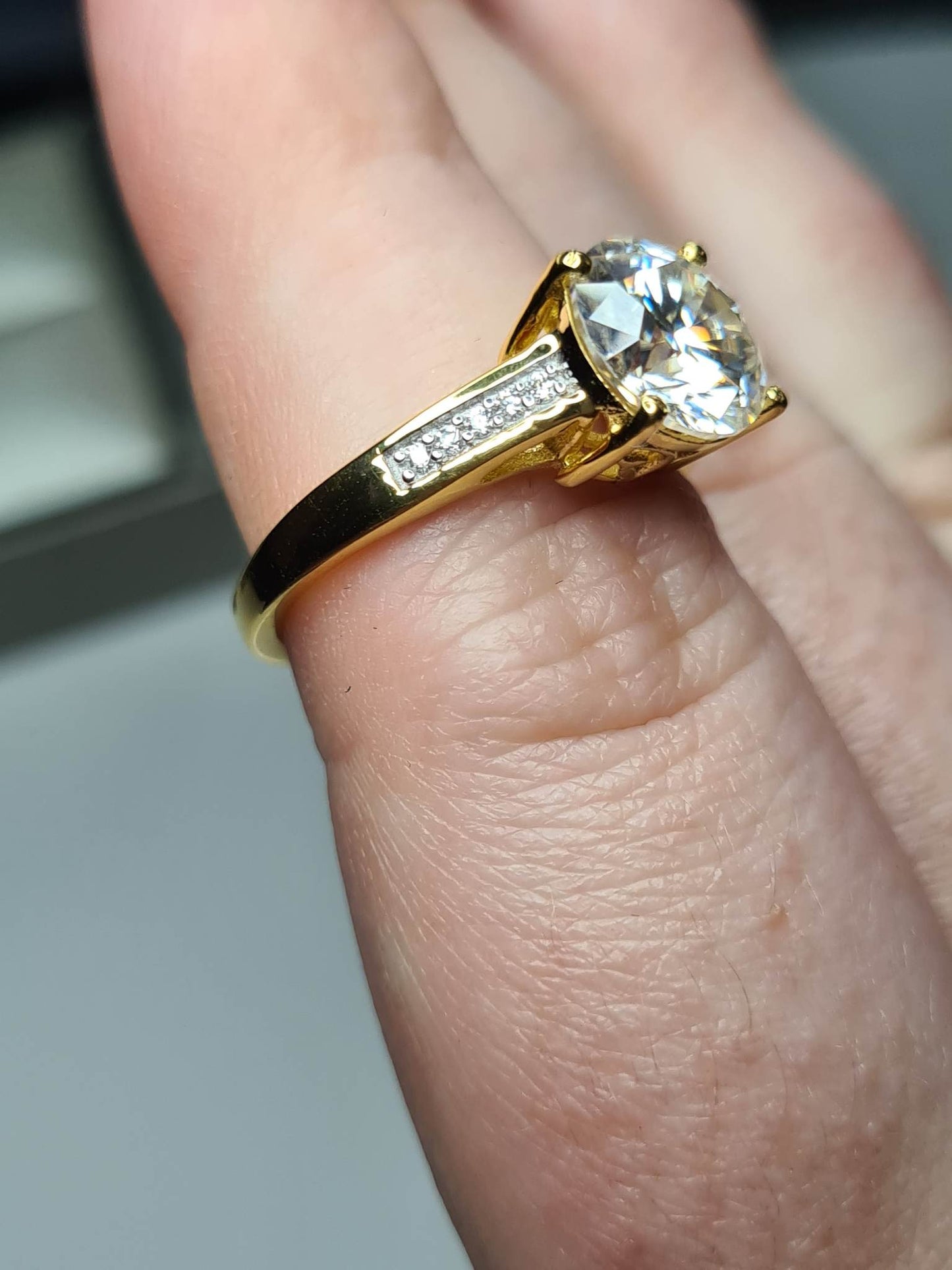 2.61ct Moissanite Ring 18k Gold 925 Sterling Silver SIZE N