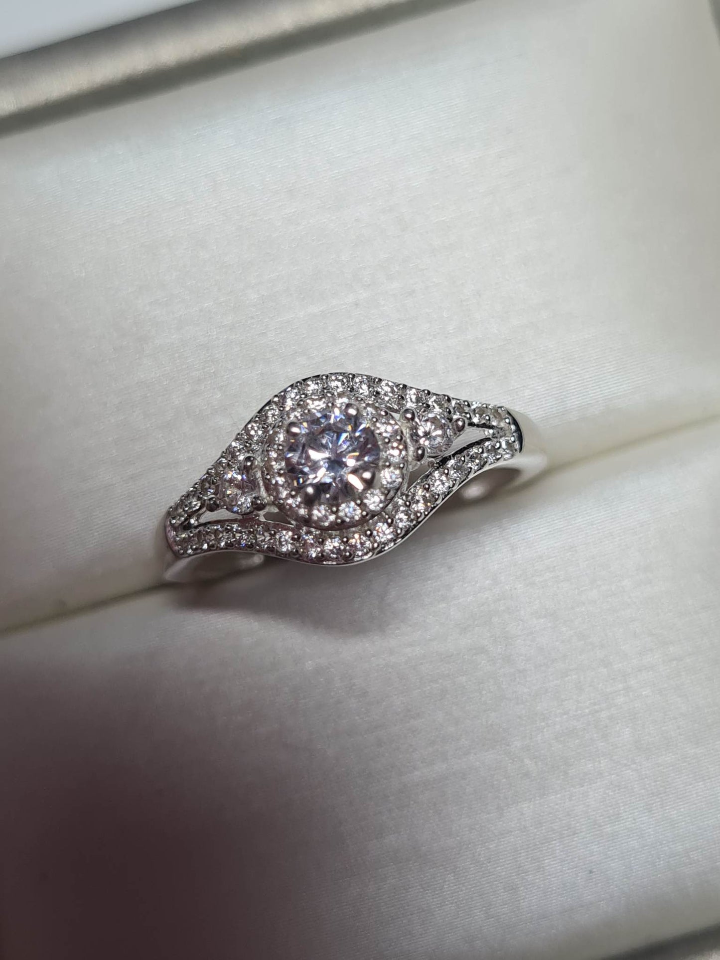 1ct Simulated Diamond Cluster Ring 925 Sterling Silver SIZE K