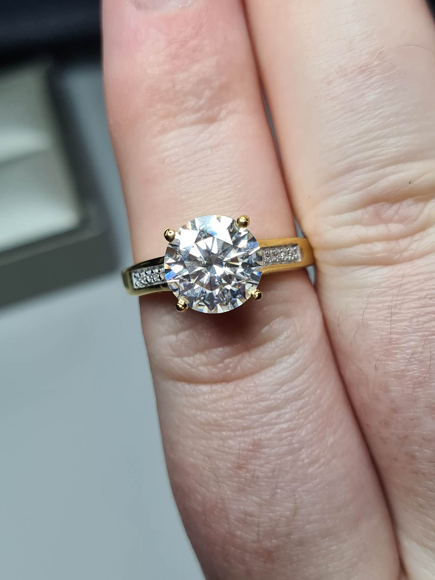 2.61ct Moissanite Ring 18k Gold 925 Sterling Silver SIZE N