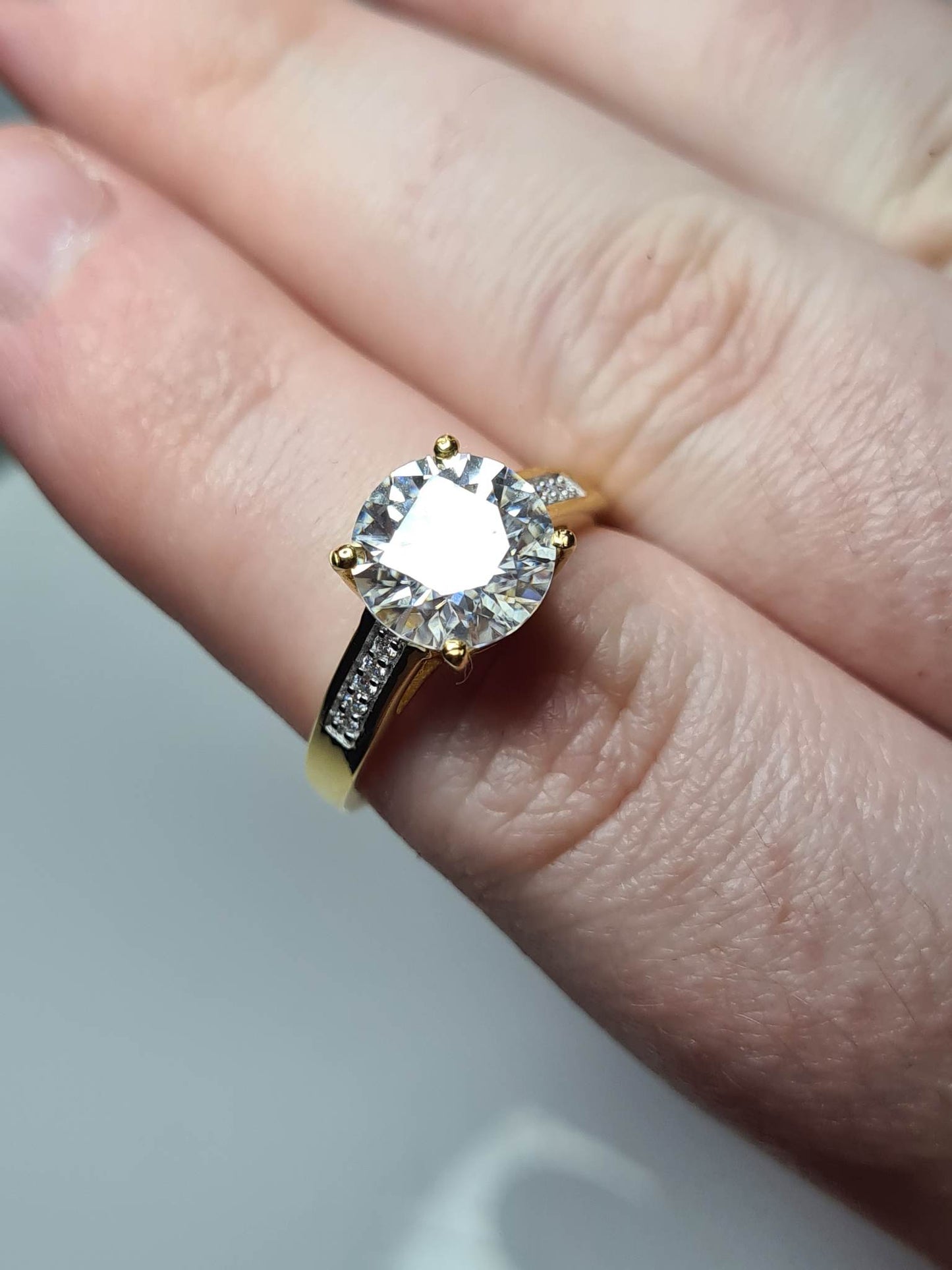 2.61ct Moissanite Ring 18k Gold 925 Sterling Silver SIZE N