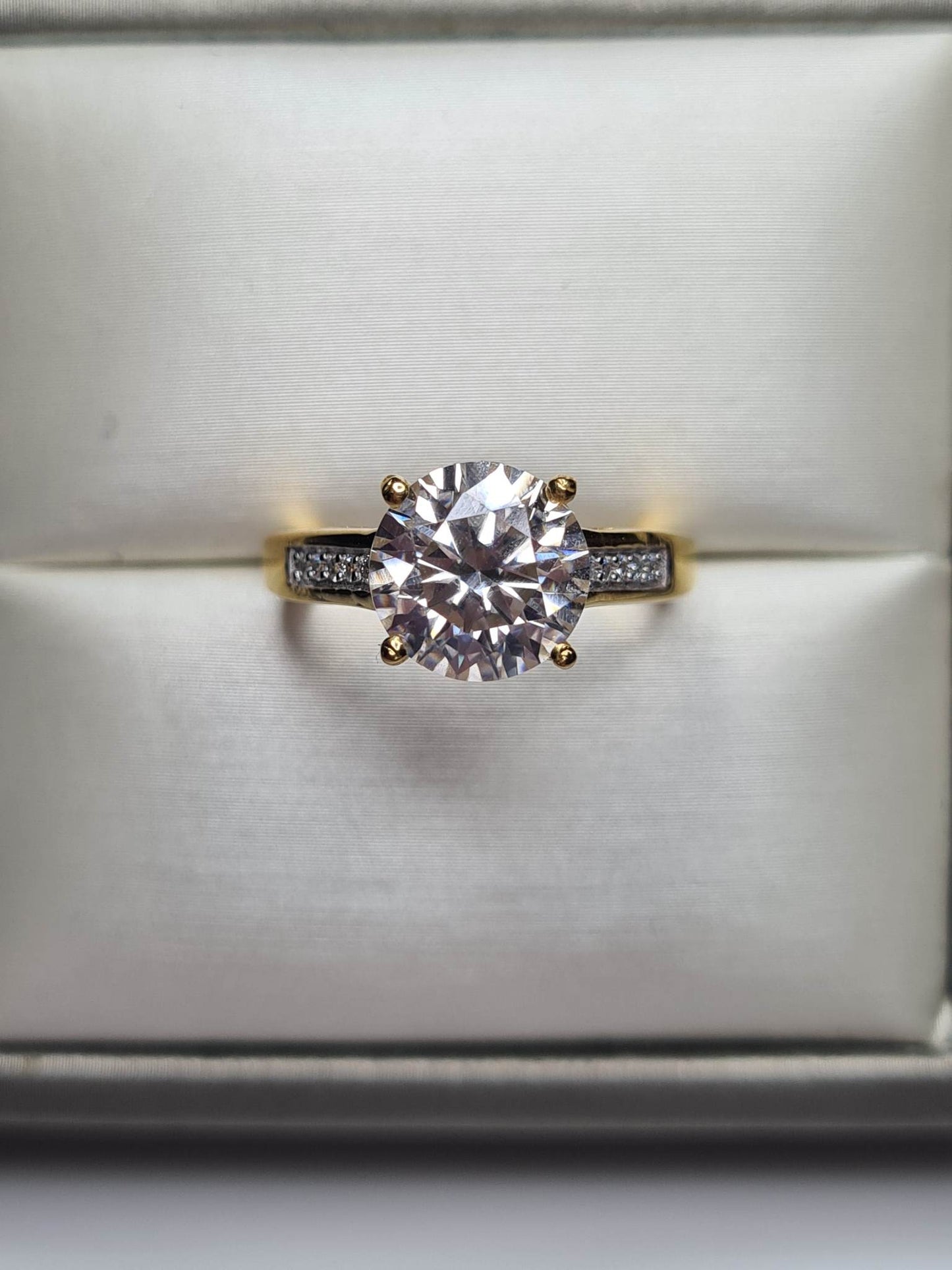 2.61ct Moissanite Ring 18k Gold 925 Sterling Silver SIZE N