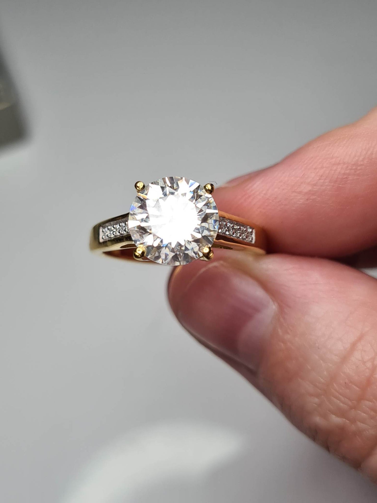 2.61ct Moissanite Ring 18k Gold 925 Sterling Silver SIZE N