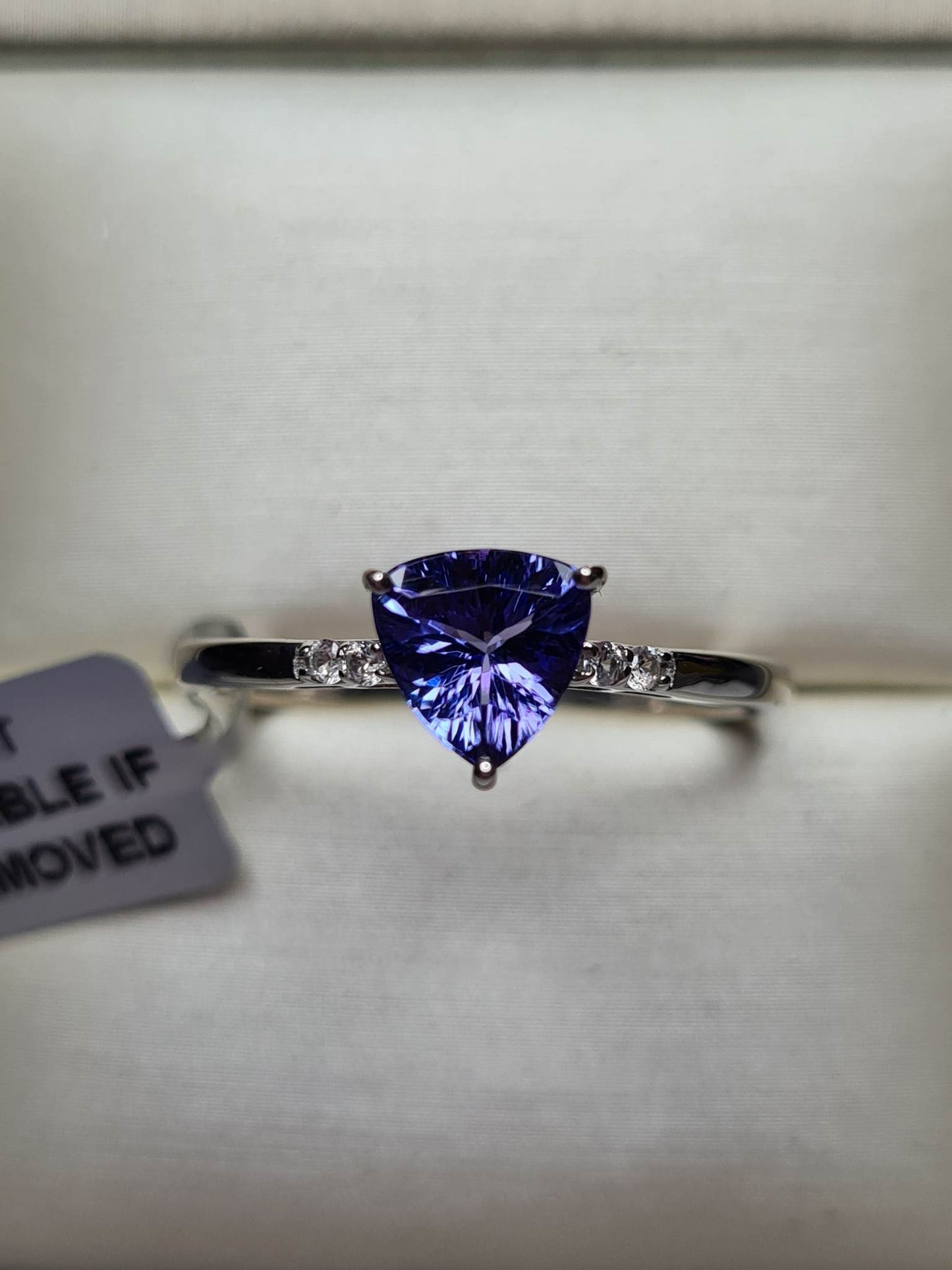 AA Tanzanite and Zircon Classic Solitaire Ring in 9K White Gold SIZE T