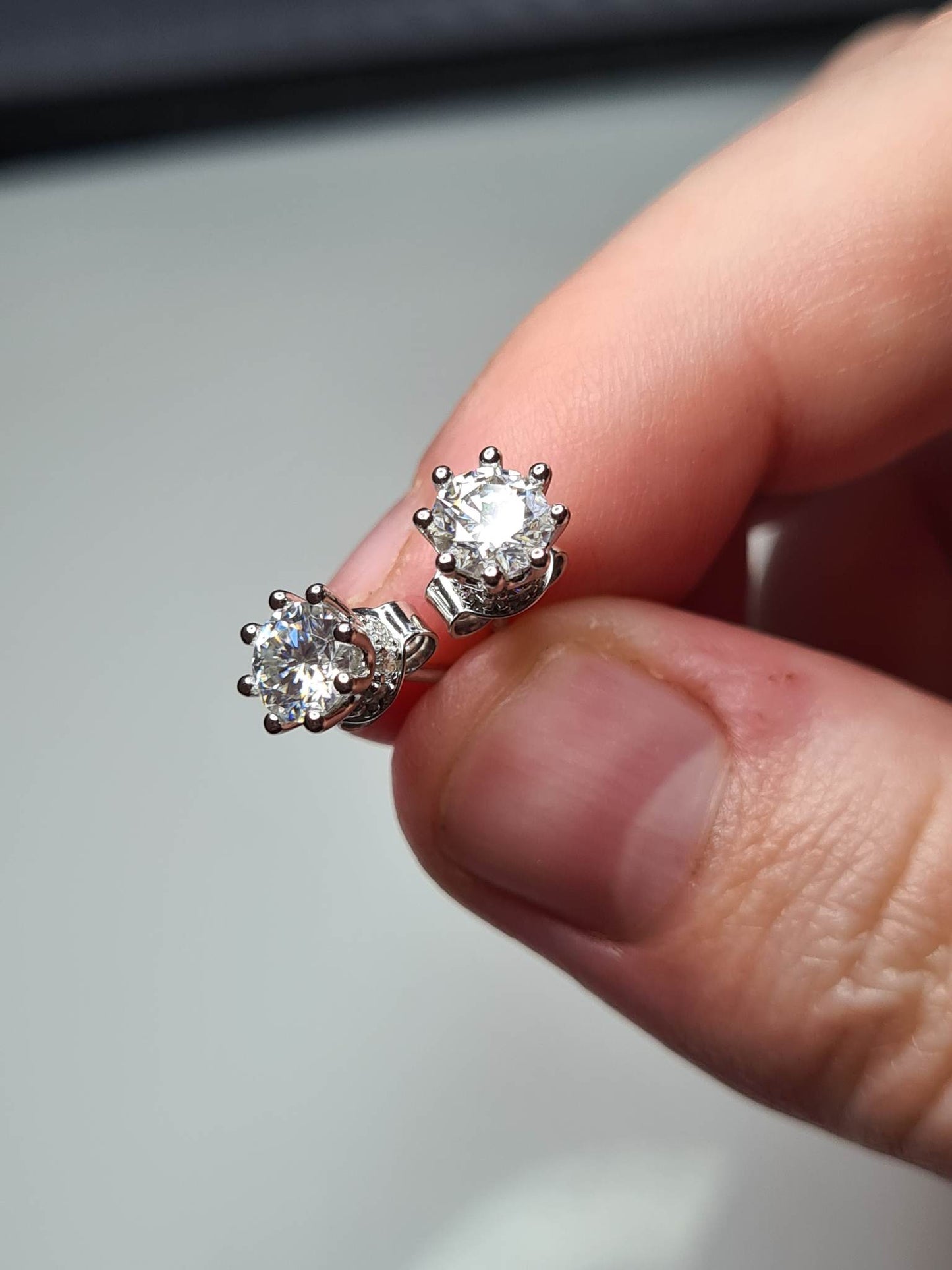 1.060ct Moissanite Halo Stud Earrings 925 Sterling Silver