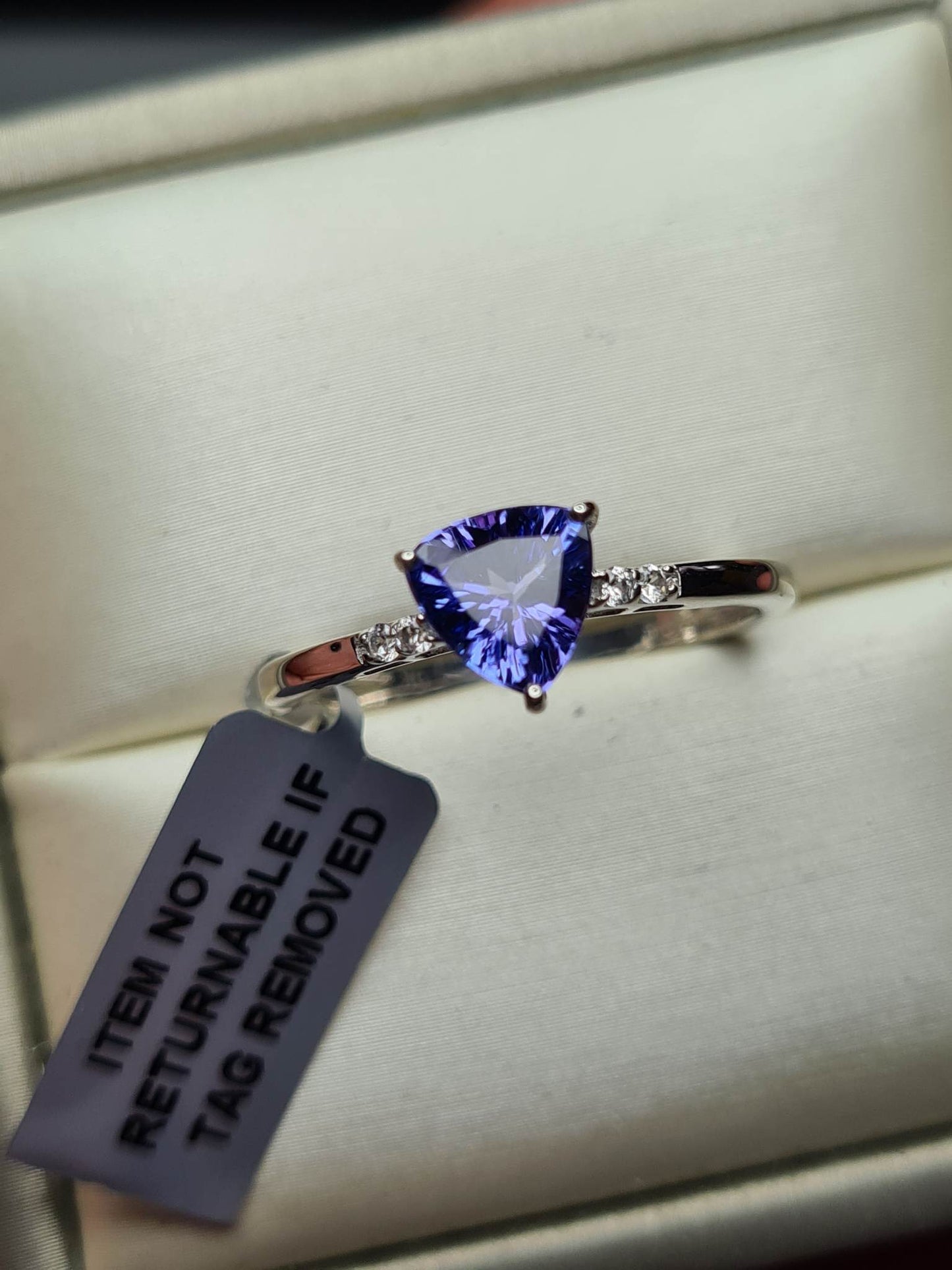 AA Tanzanite and Zircon Classic Solitaire Ring in 9K White Gold SIZE T