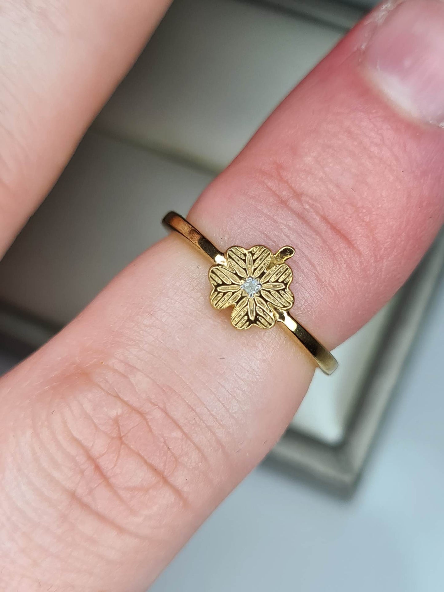 Diamond Floral Ring 925 Sterling Silver Gold Overlay SIZES I ,V