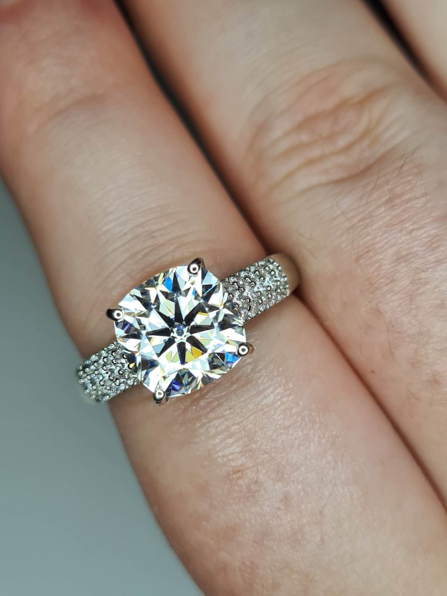 3.787ct Cushion Cut Moissanite Ring 925 sterling silver SIZE M