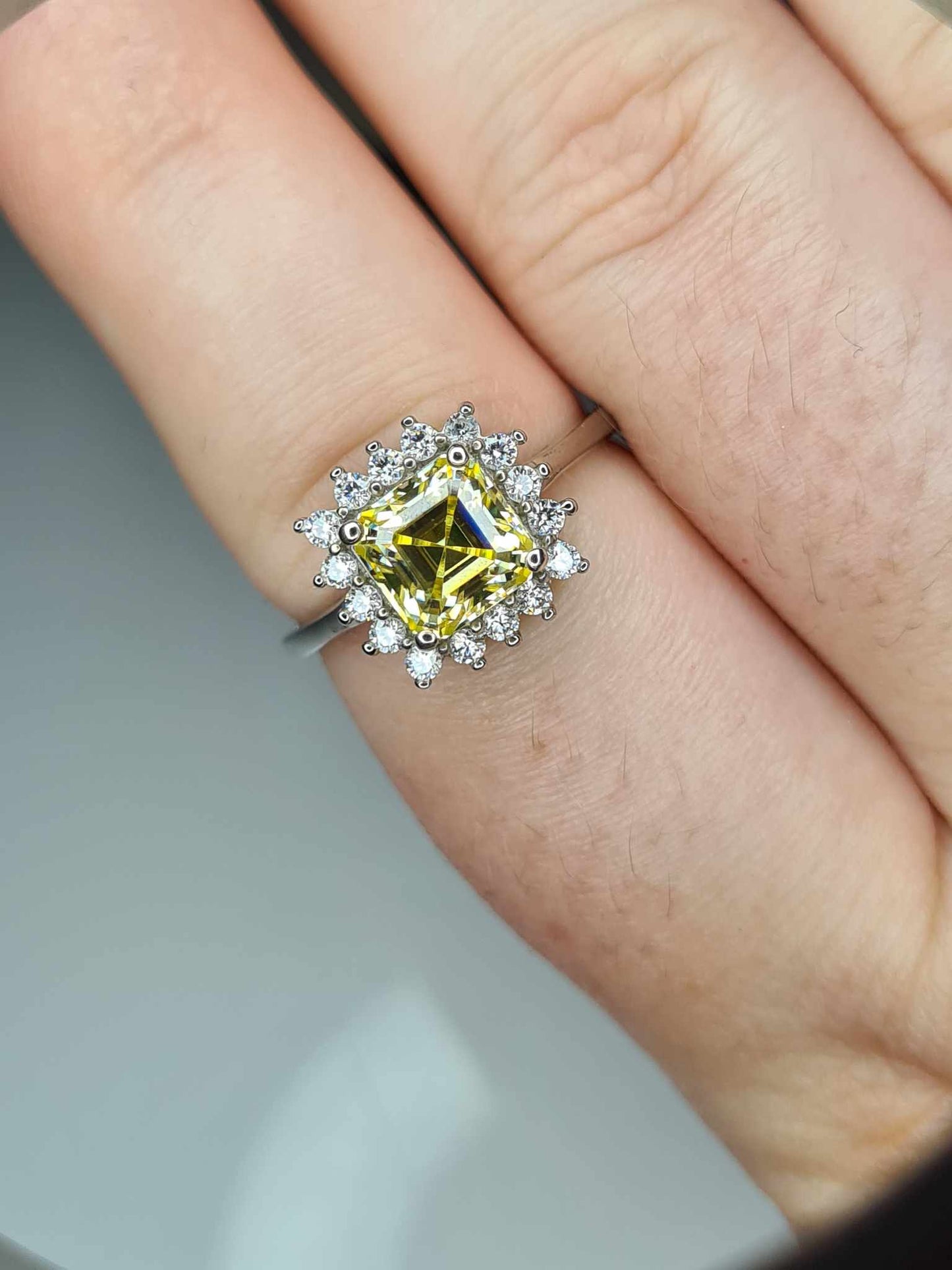 2.07ct Canary Moissanite Ring in 925 Sterling Silver SIZE P