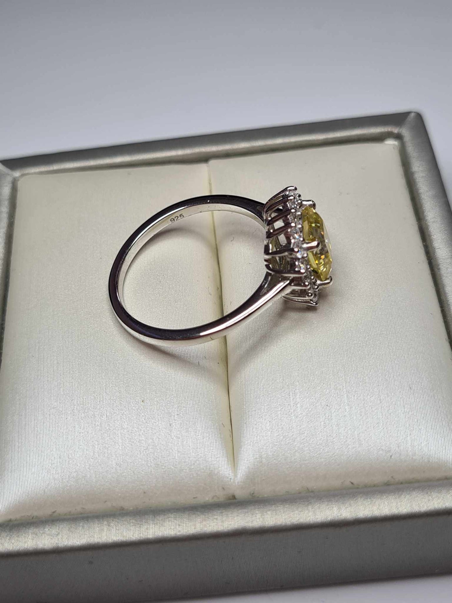 2.07ct Canary Moissanite Ring in 925 Sterling Silver SIZE P