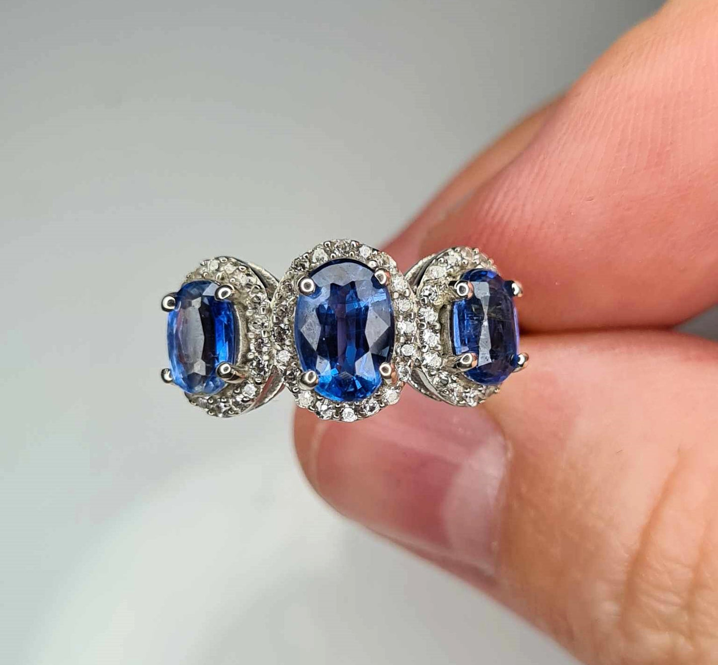 2.30ct Natural Kashmir Blue Kyanite and Natural Zircon Ring 925 Sterling Silver SIZES K, L