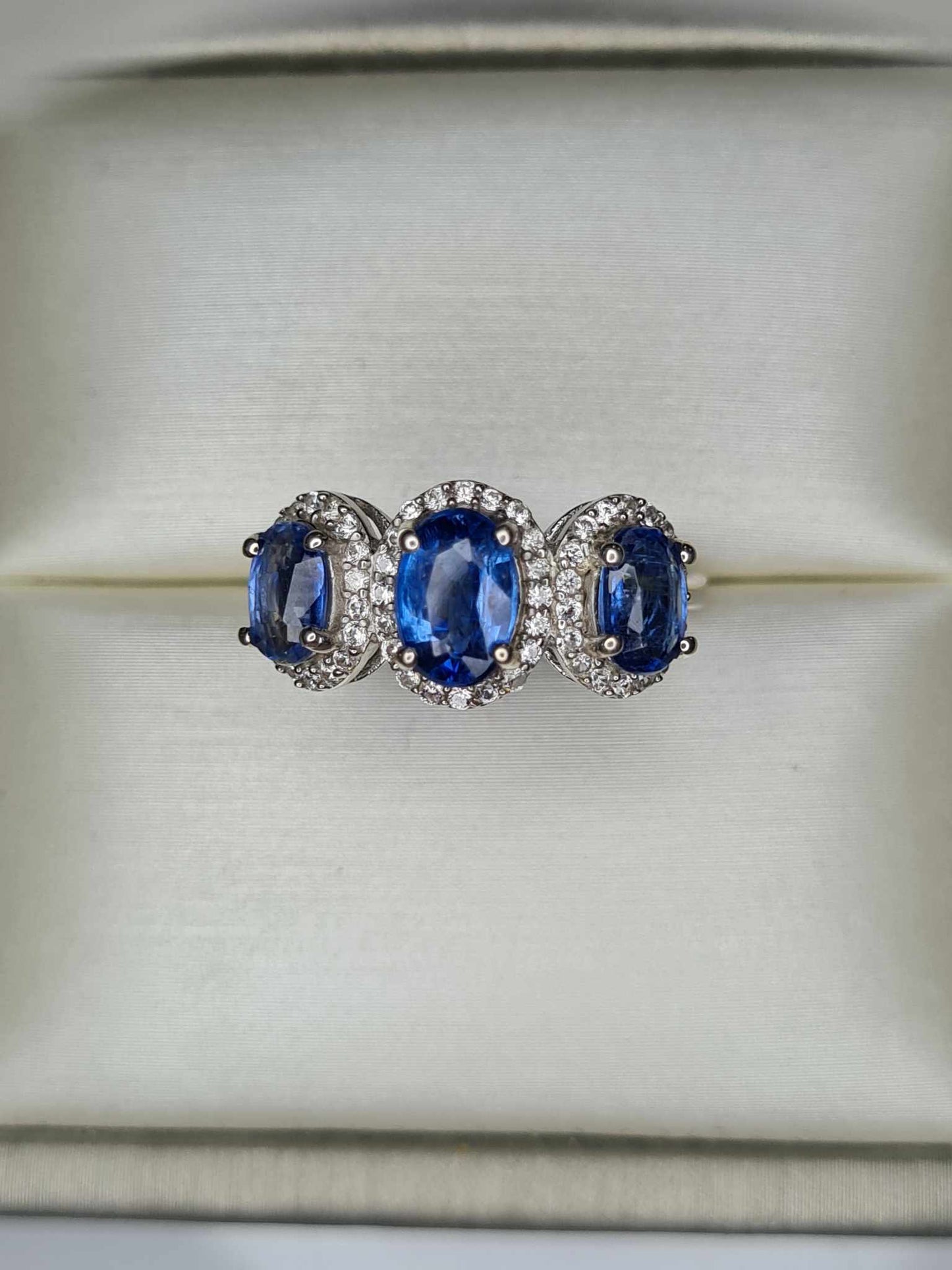 2.30ct Natural Kashmir Blue Kyanite and Natural Zircon Ring 925 Sterling Silver SIZES K, L