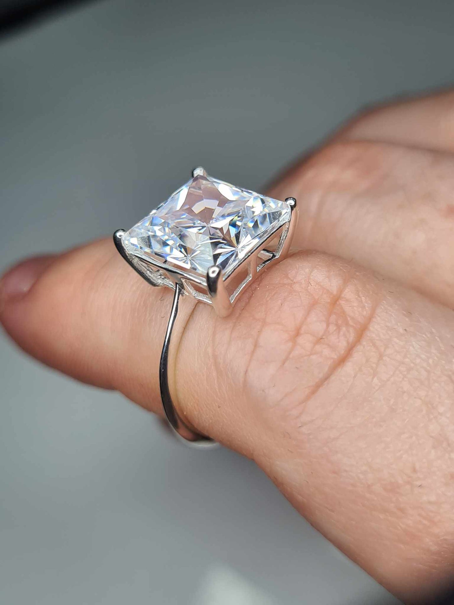 9.27 Ct Swarovski Zirconia Square Cut Solitaire Ring 925 Sterling Silver SIZE N