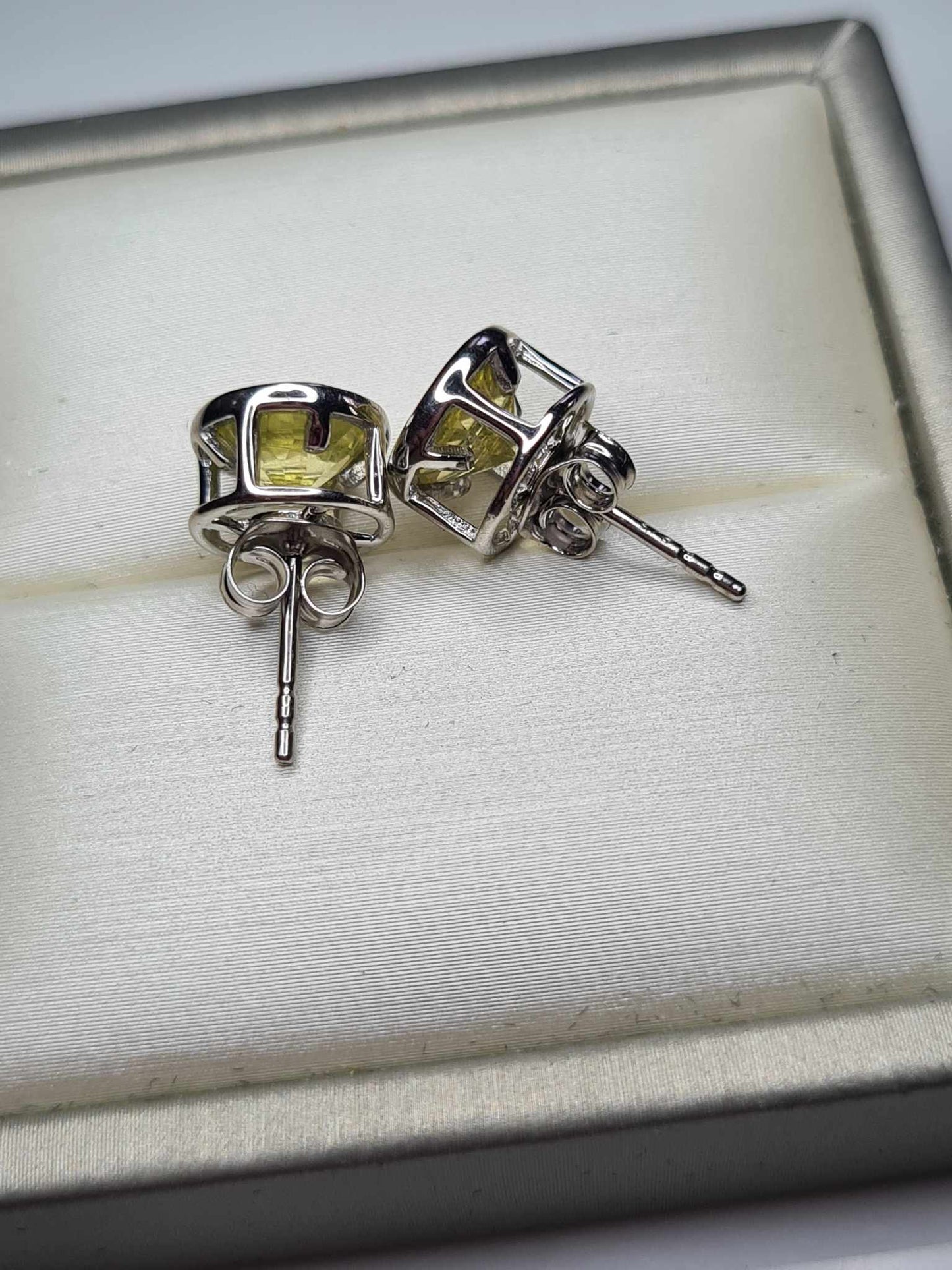 2.31ct Ouro Verde Quartz Solitaire Stud Earrings in Platinum Overlay Sterling Silver