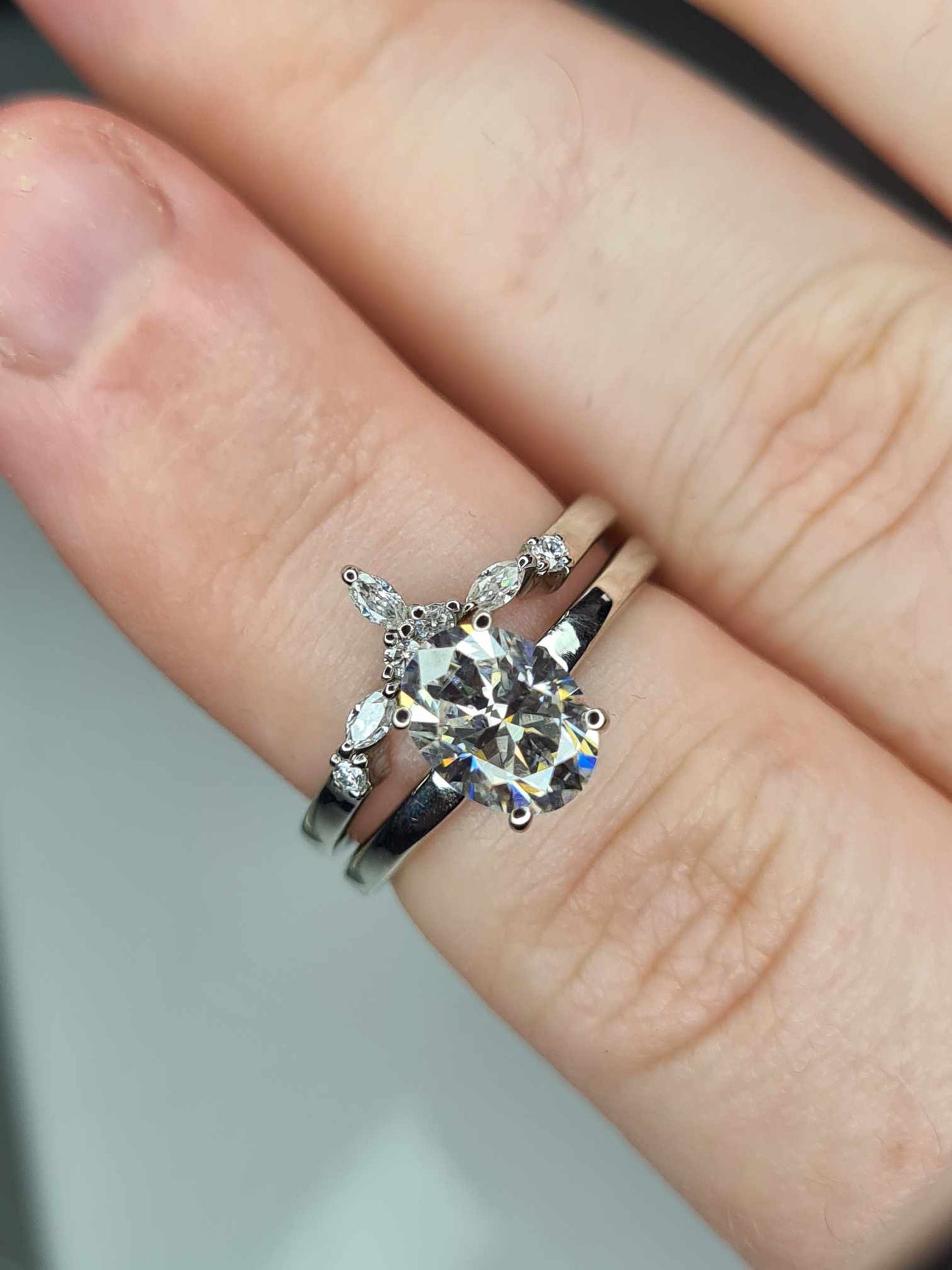 Set Of 2 Moissanite Engagement Rings 1.390ct 925 sterling silver SIZE K