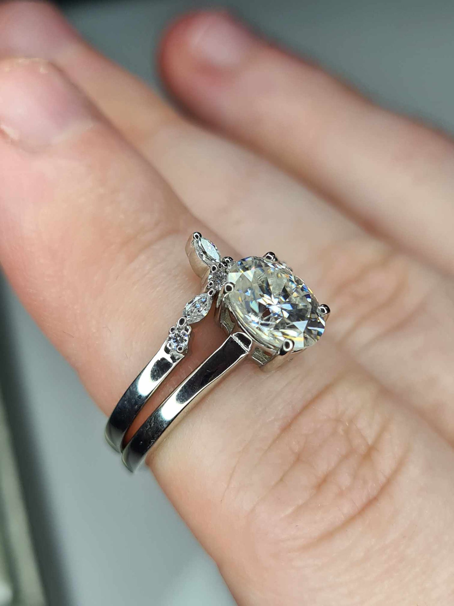 Set Of 2 Moissanite Engagement Rings 1.390ct 925 sterling silver SIZE K