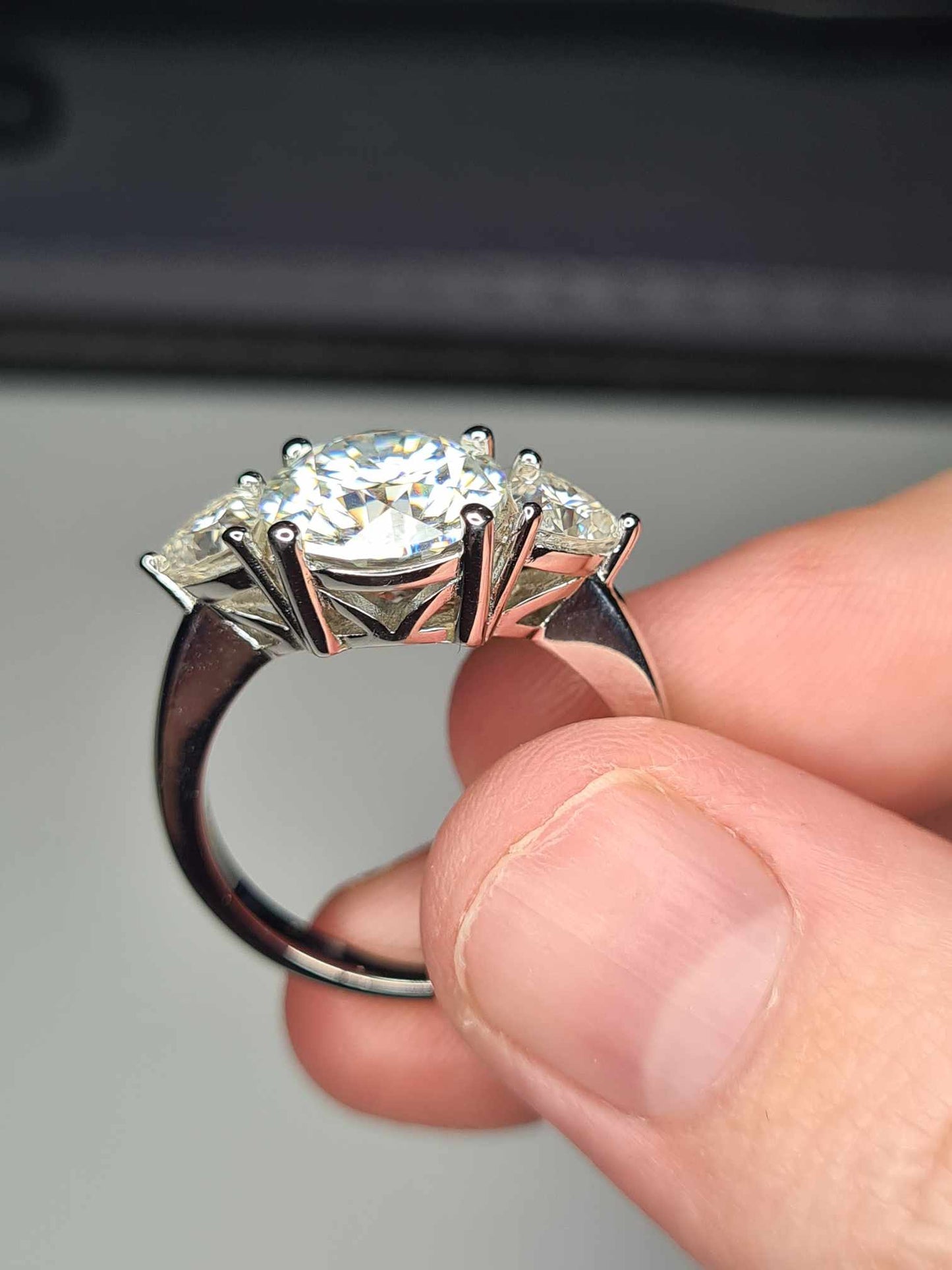 4.40 Ct Moissanite  Stone Trilogy Ring in 925 Sterling Silver SIZE Q