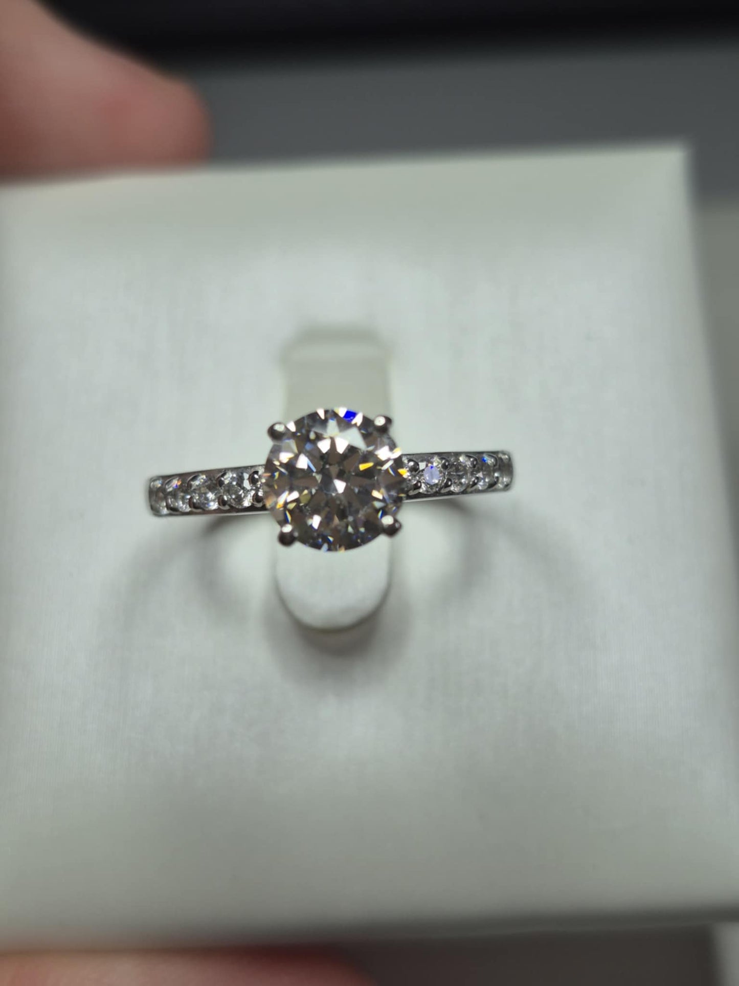 2.86ct Swarovski Zirconia Solitaire Ring in Rhodium Overlay 925 Sterling Silver