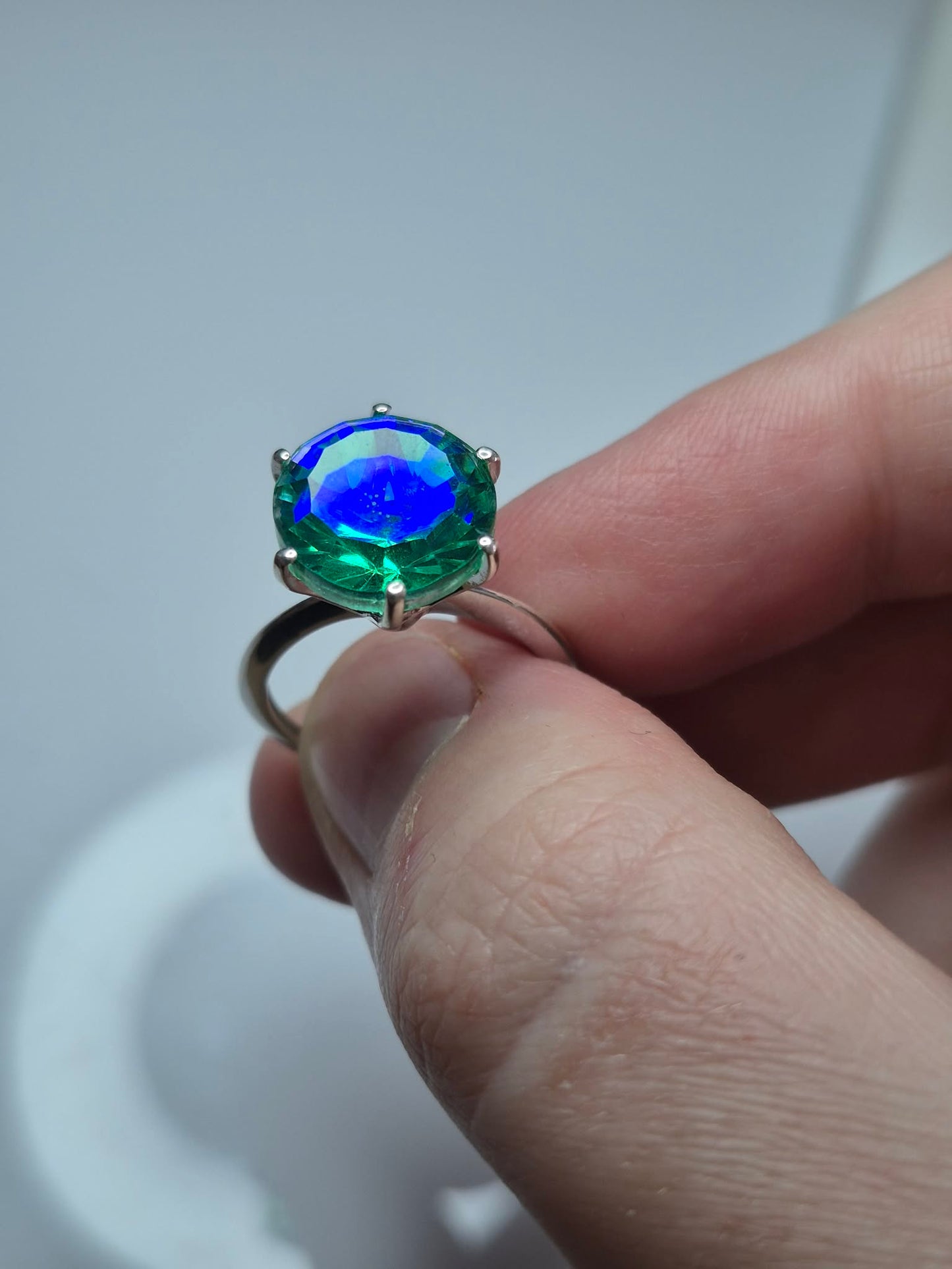5.38ct Peacock Triplet Quartz Ring in Platinum Overlay 925 Sterling Silver SIZE K