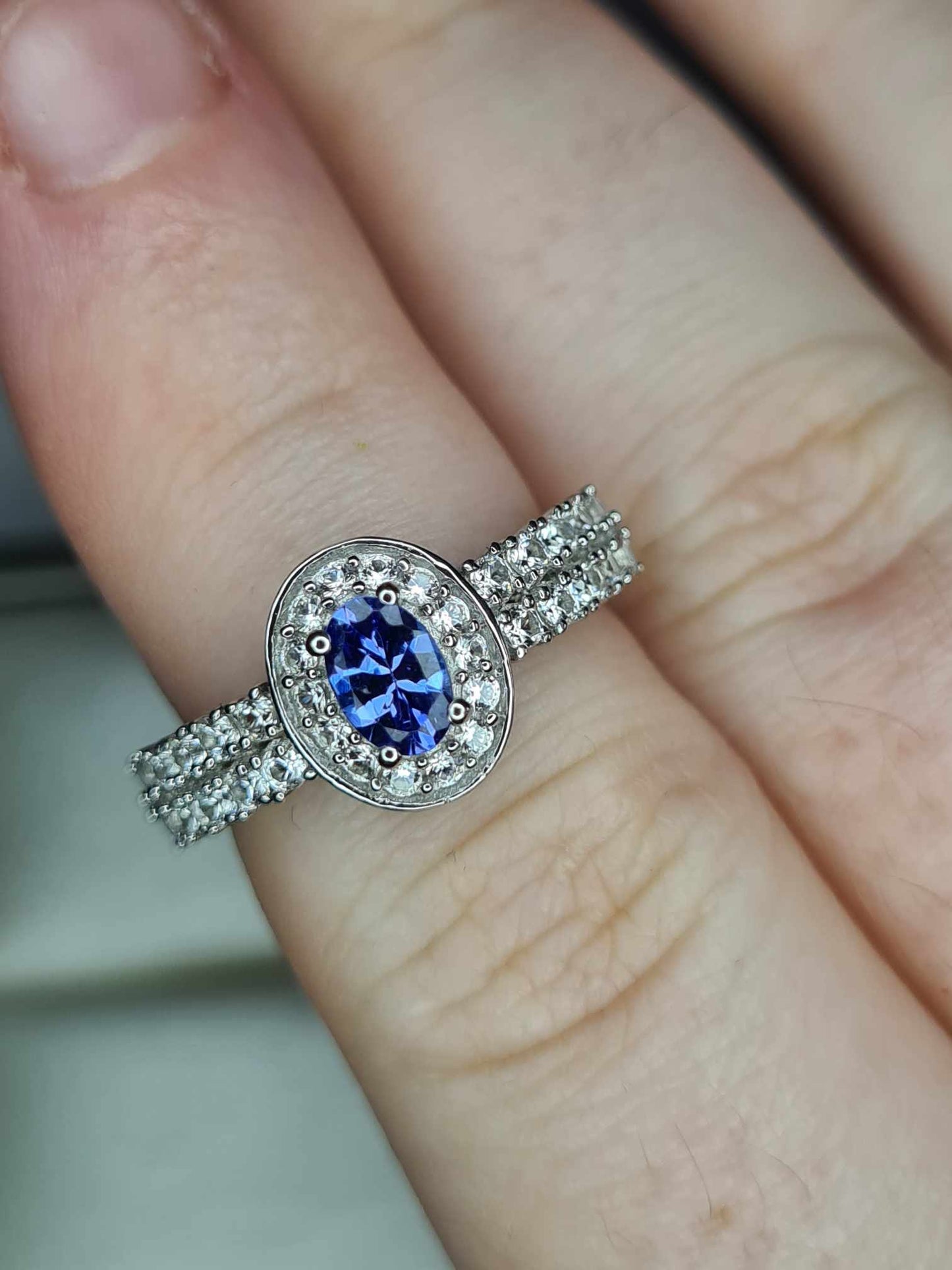 1.35ct AAA Tanzanite & Natural Zircon Ring in Platinum Overlay 925 Sterling Silver SIZE L