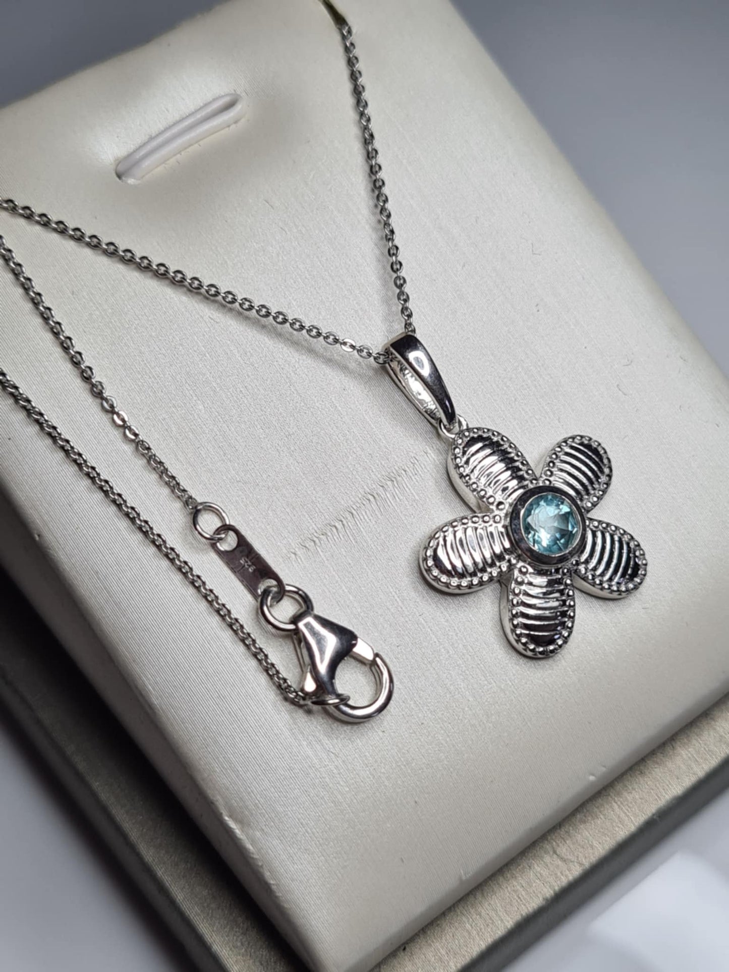 0.510ct. Lagoon Apatite Necklace in Rhodium Overlay 925 Sterling Silver
