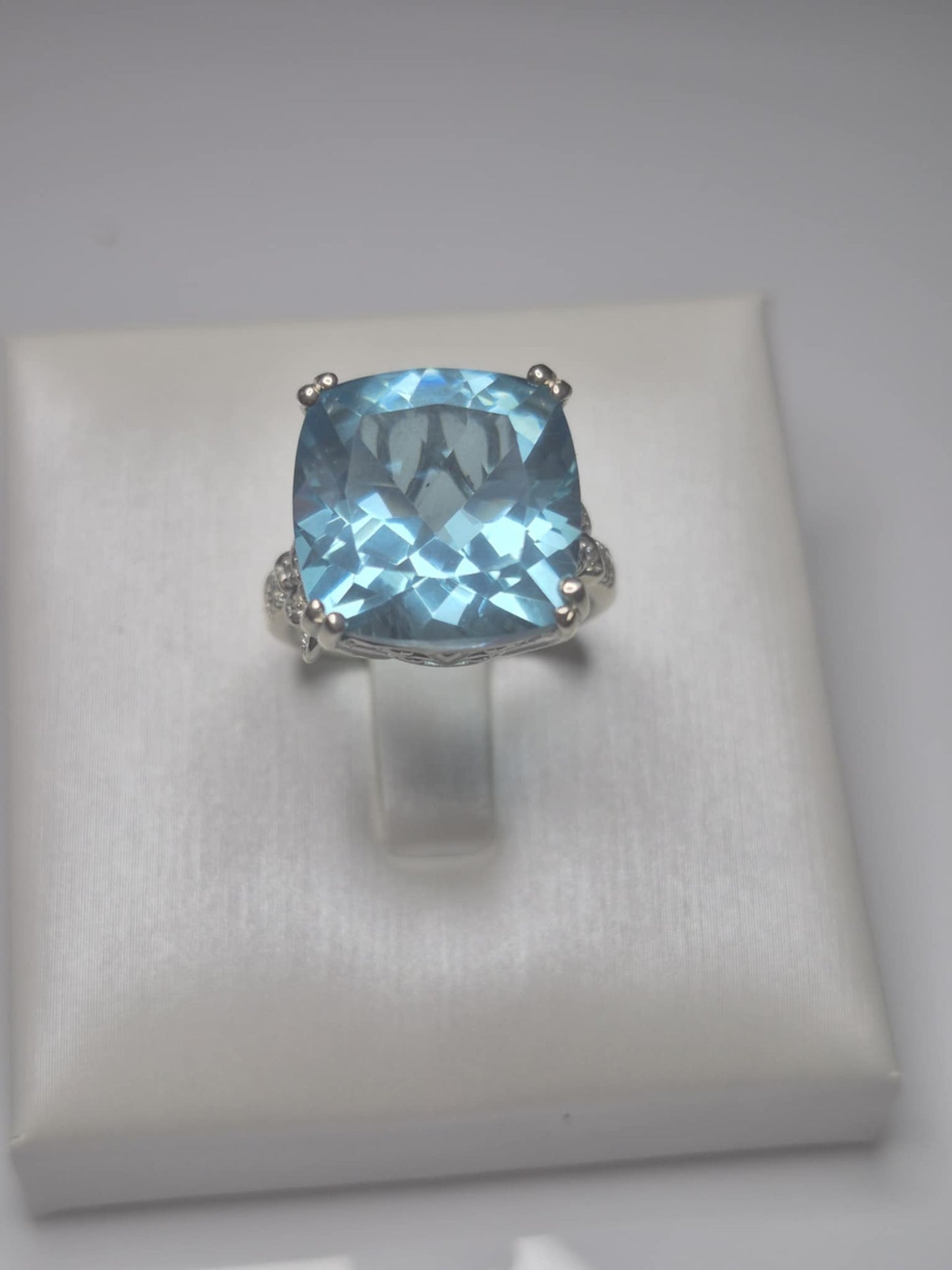 11.37ct Radiant Glacier Quartz & White Zircon Solitaire Ring in Rhodium Overlay 925 Sterling Silver SIZE L
