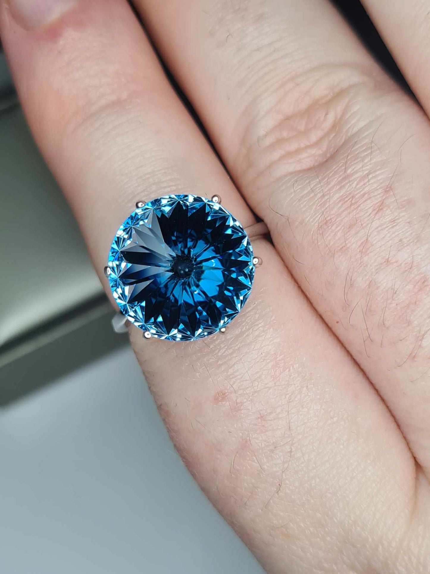 5.600ct Aquamarine Swarovski Crystal Solitaire Ring 925 Sterling Silver SIZE O