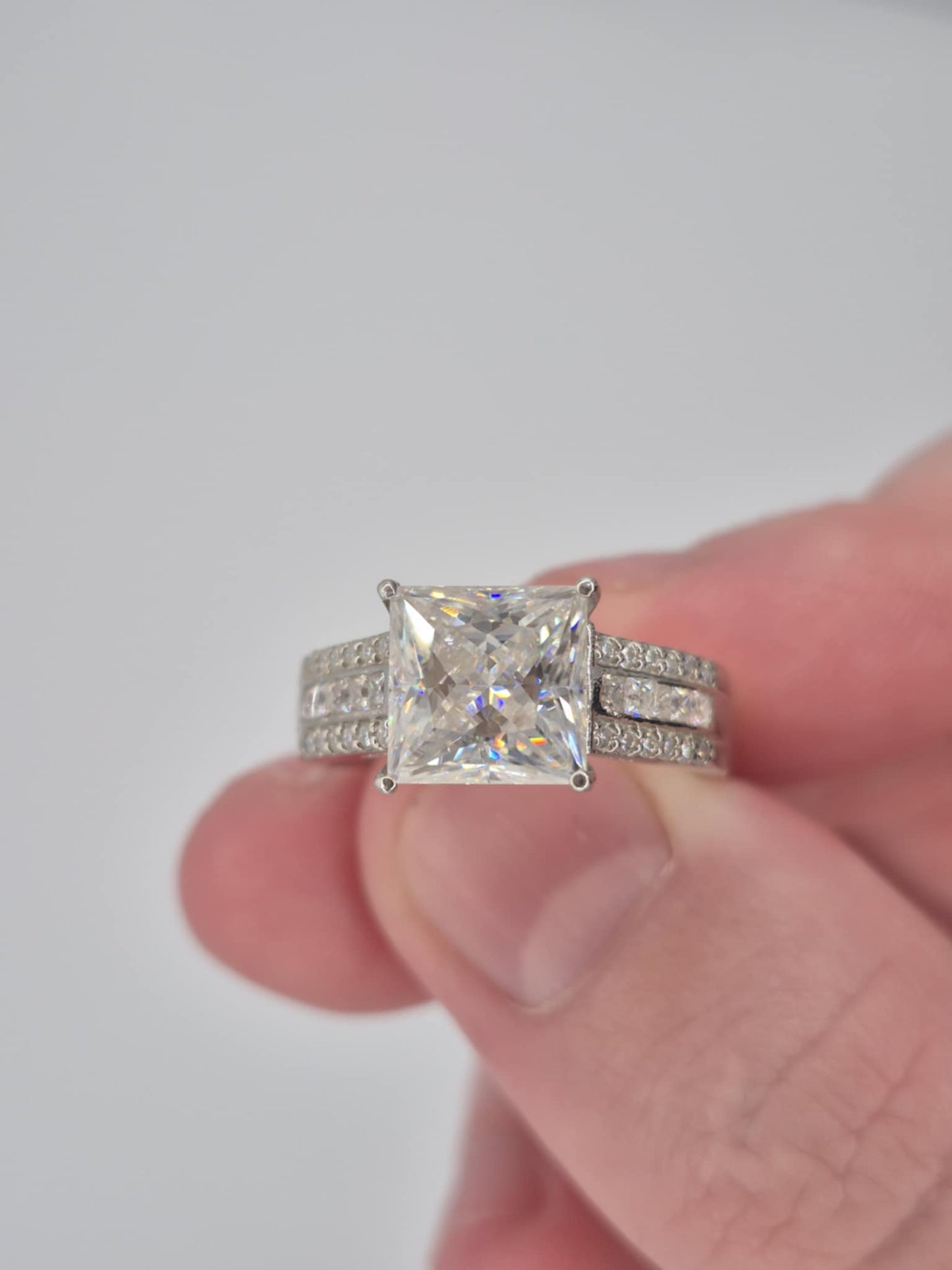 3.21ct Princess Cut Moissanite Ring in Rhodium Overlay 925 Sterling Silver SIZE N