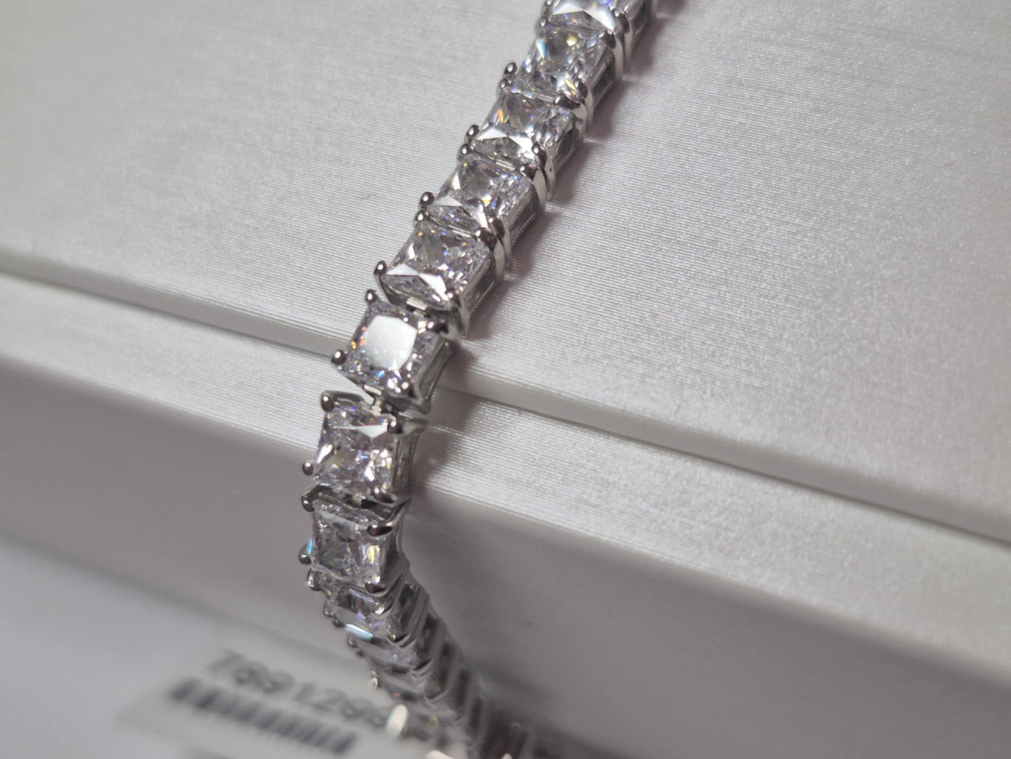 30CT Swarovski Zirconia Tennis Bracelet 925 Sterling Silver