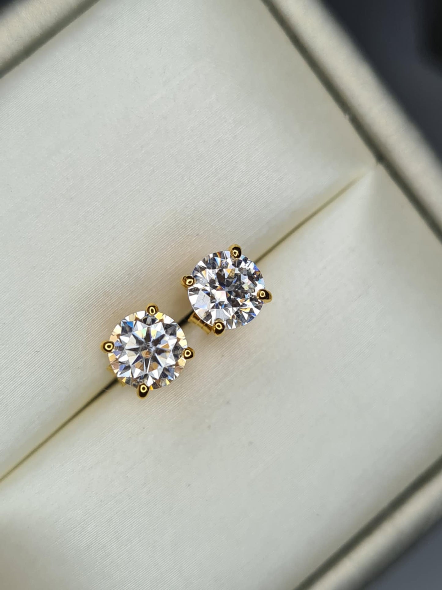 1.50ct Moissanite Solitaire stud Earring 18k Gold Overlay 925 Sterling Silver