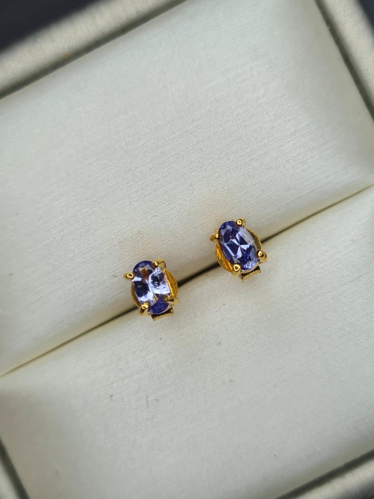 0.900ct. Tanzanite Stud Earrings in 18K Gold Overlay 925 Sterling Silver