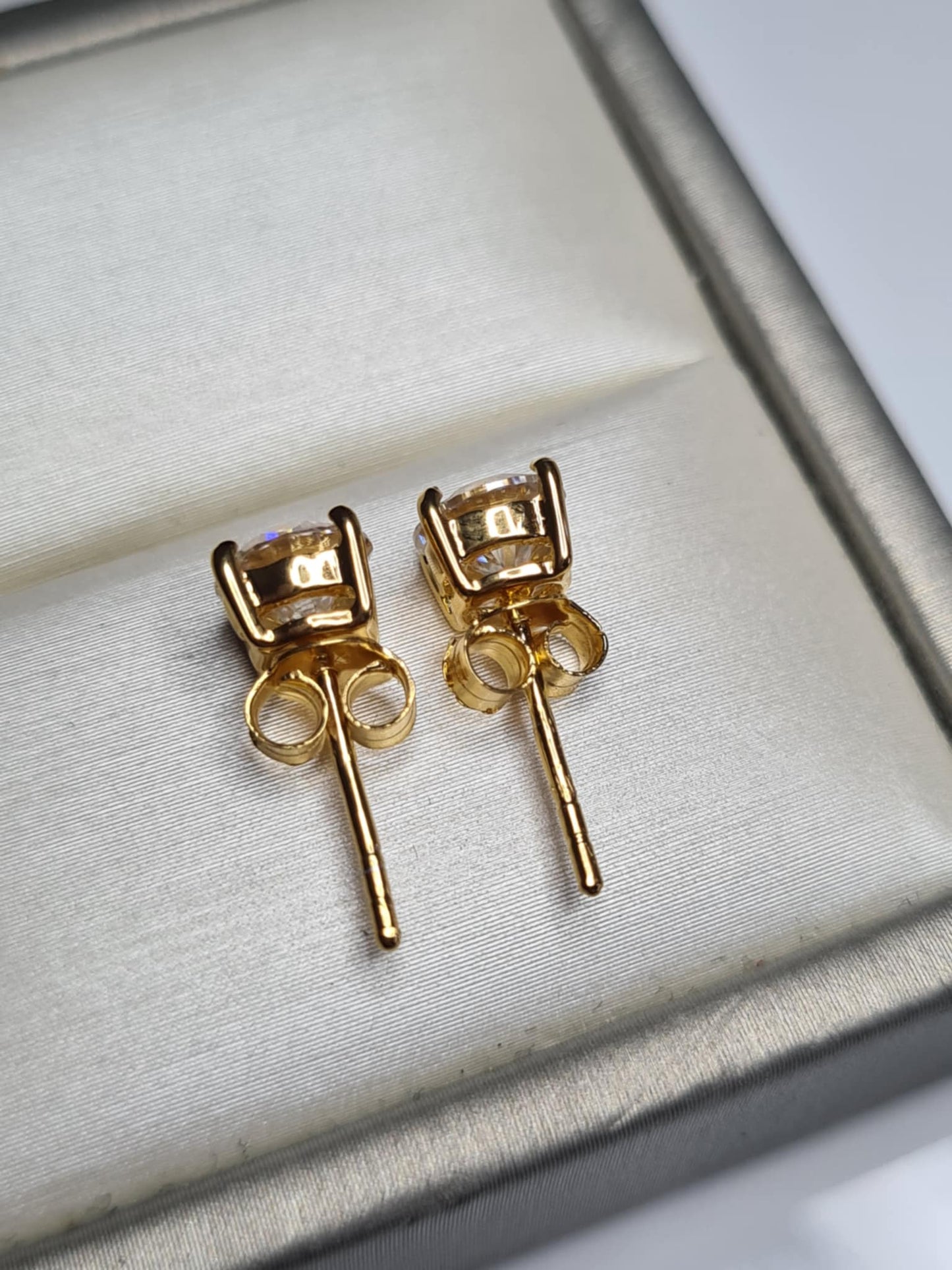 1.50ct Moissanite Solitaire stud Earring 18k Gold Overlay 925 Sterling Silver