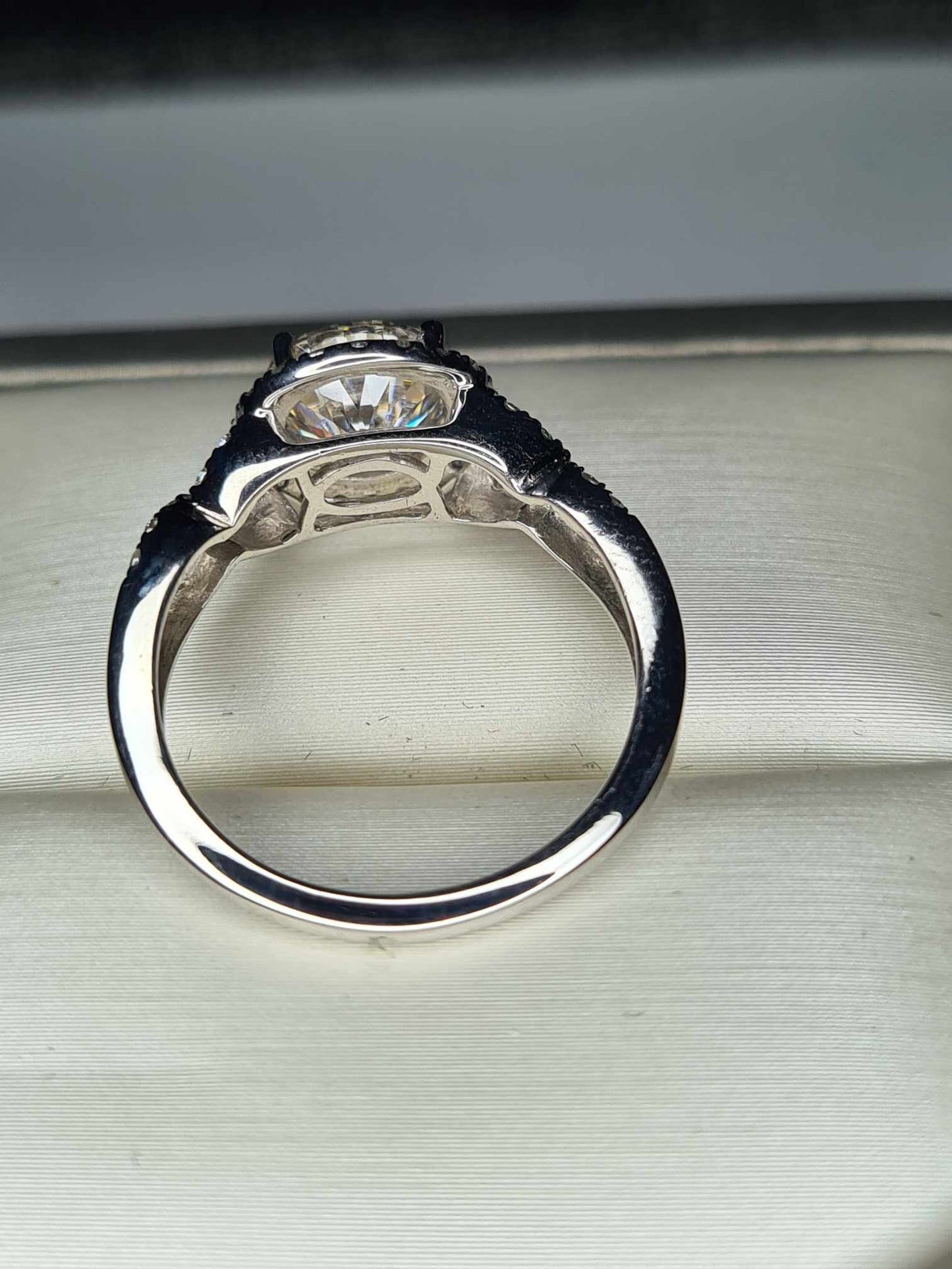 2.11ct Moissanite Halo Ring 925 Sterling Silver with platinum overlay SIZE O