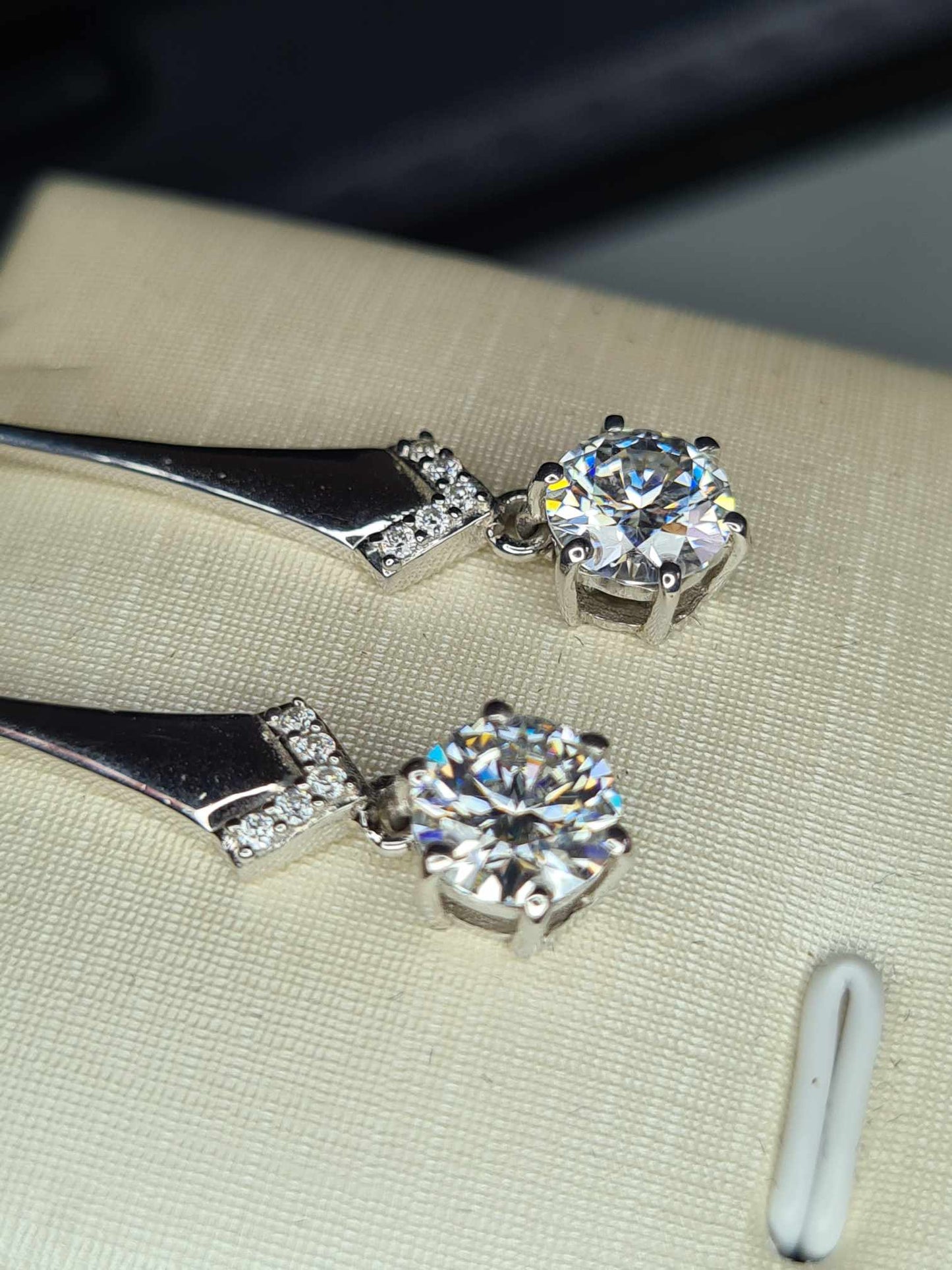 1.52ct Moissanite Drop Earrings in Rhodium Overlay 925 Sterling Silver
