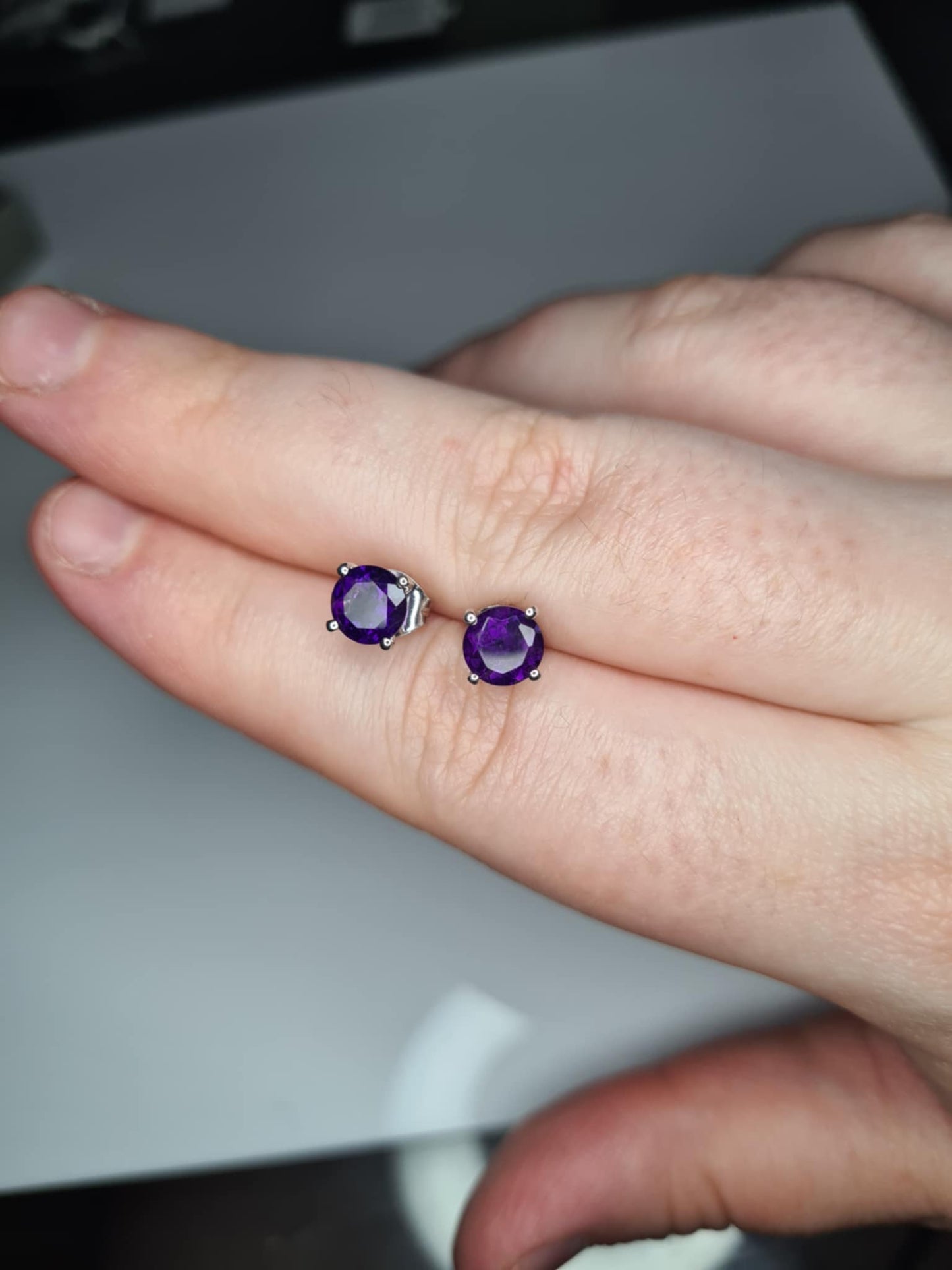 AAA 1.50ct African Amethyst Solitaire Stud Earring in Rhodium Overlay 925 Sterling Silver