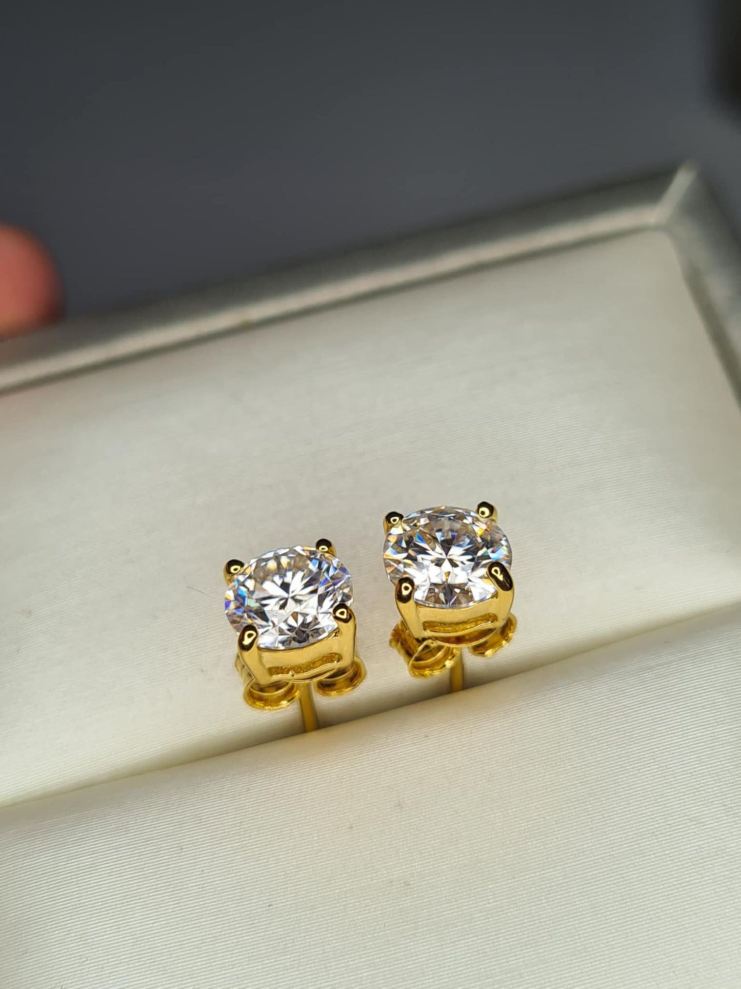 1.50ct Moissanite Solitaire stud Earring 18k Gold Overlay 925 Sterling Silver