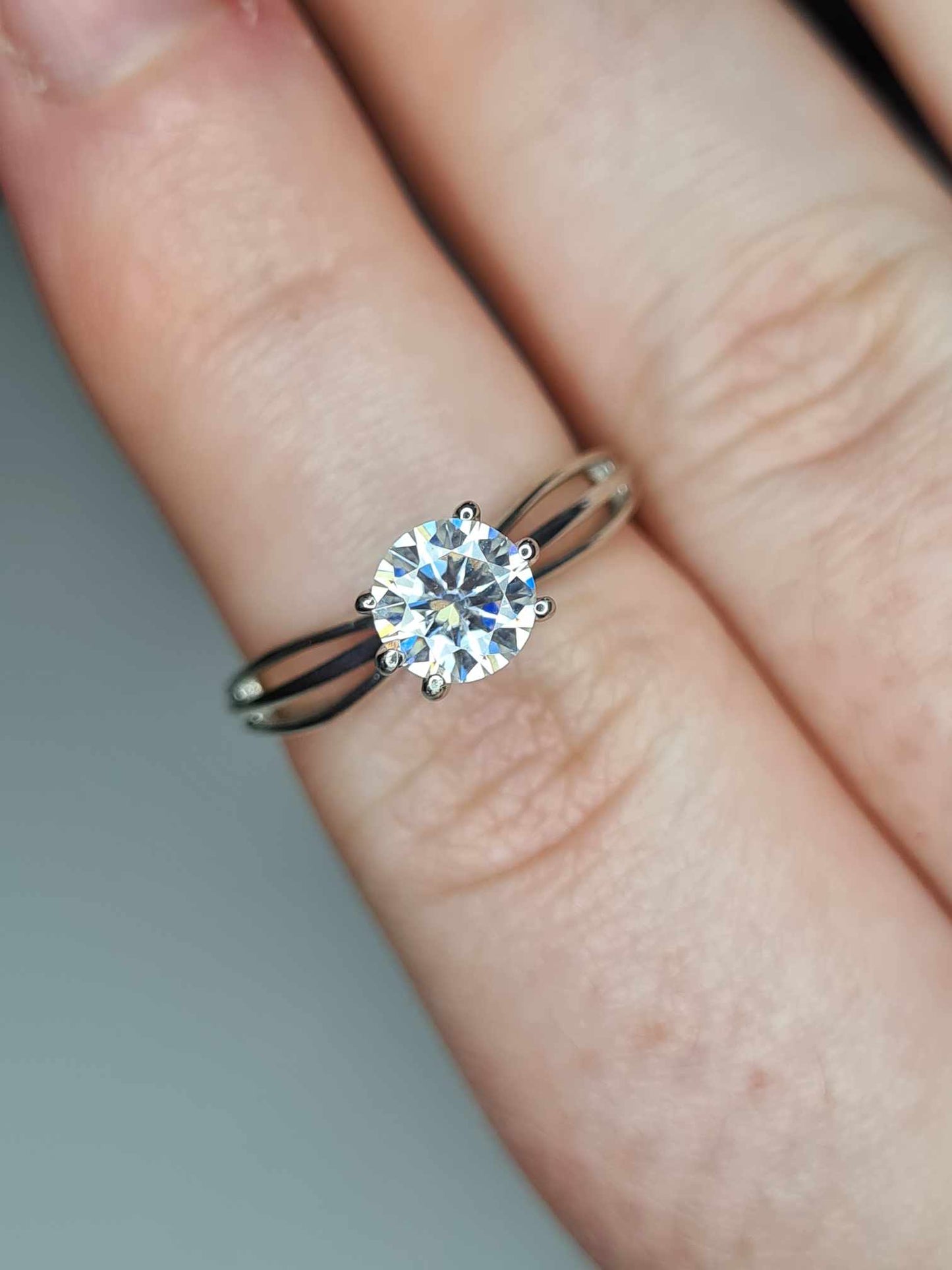 0.722ct. Moissanite Solitaire Ring 925 Sterling Silver Platinum Overlay SIZES L,M,S