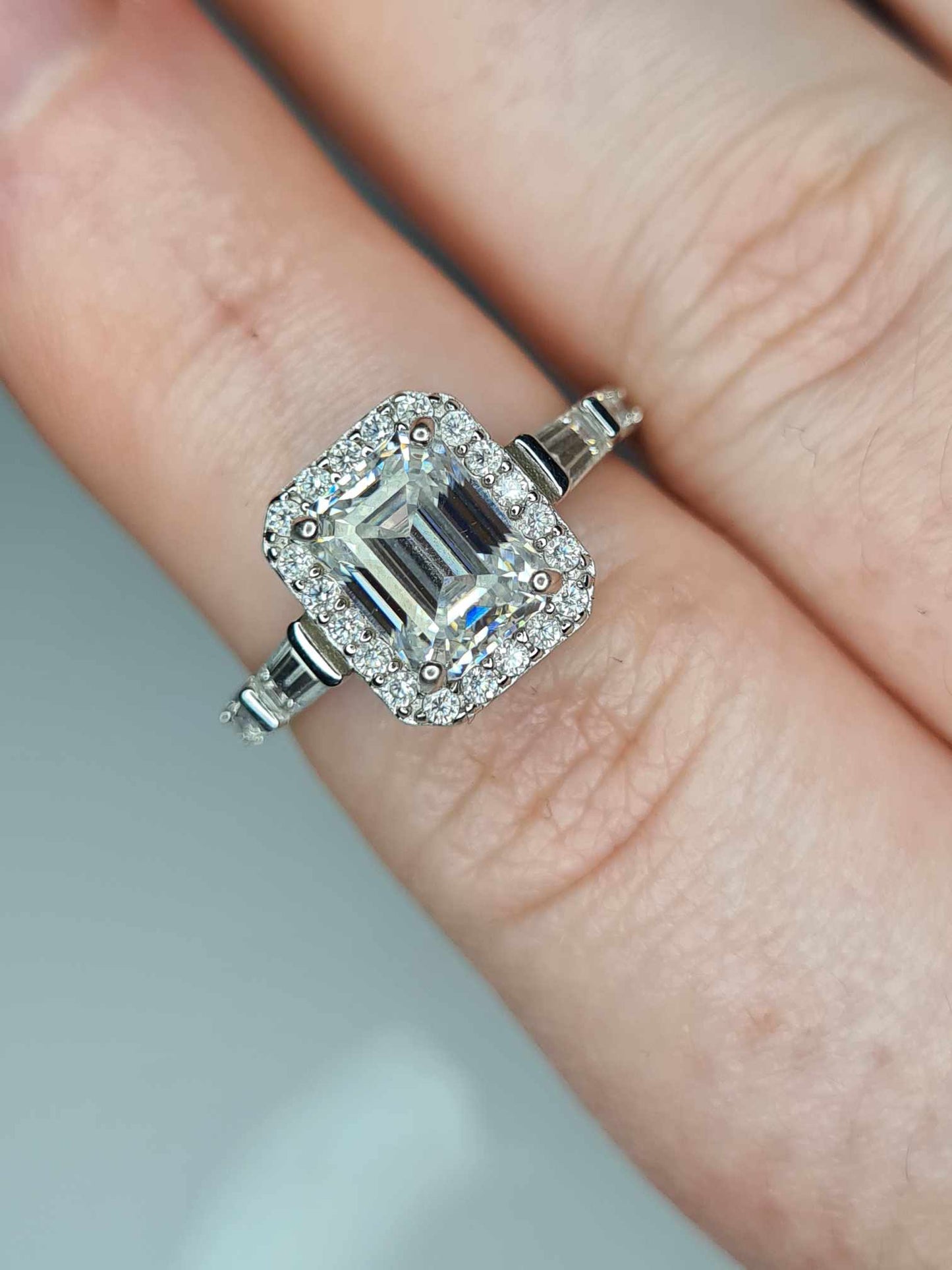 2.42 Ct Moissanite Halo Ring in 925 Sterling Silver with Rhodium Overlay SIZE Q