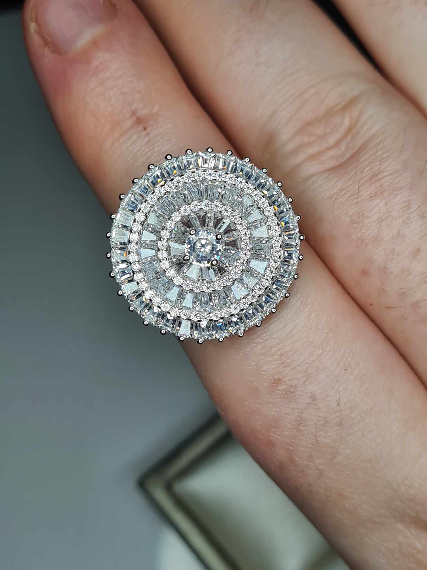 4.710ct Cubic Zirconia Cocktail Ring 925 Sterling Silver With Rhodium Overlay SIZE N