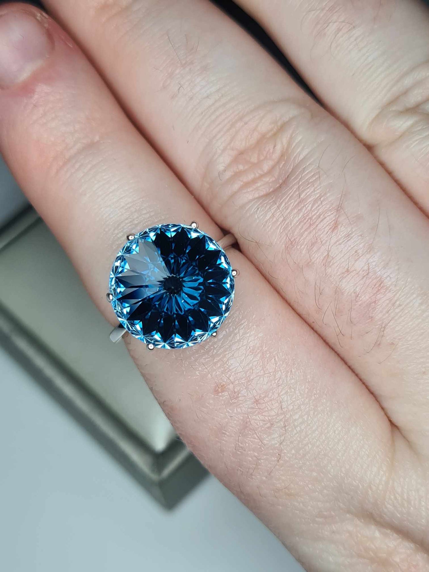 5.600ct Aquamarine Swarovski Crystal Solitaire Ring 925 Sterling Silver SIZE O