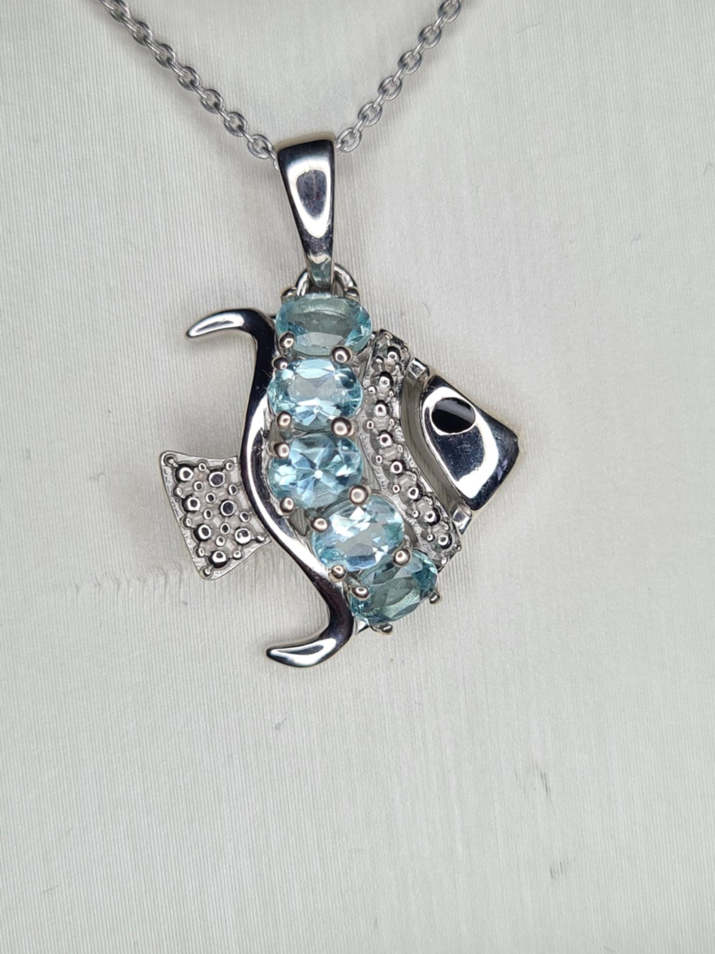 0.950ct. Lagoon Apatite Fish Necklace in Rhodium Overlay 925 Sterling Silver