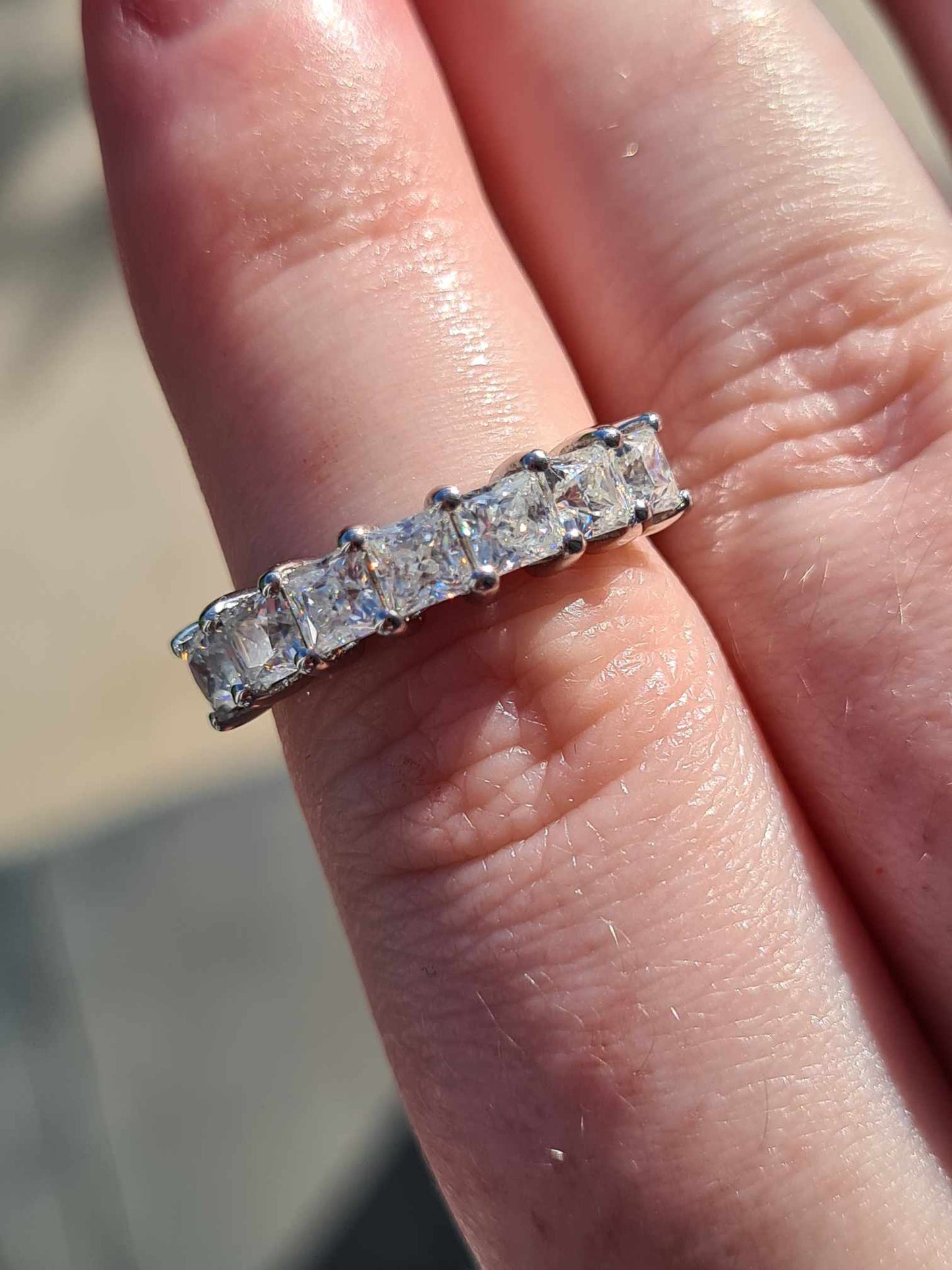 1.68ct Moissanite 7 Stone Ring in Platinum Overlay 925 Sterling Silver SIZE M