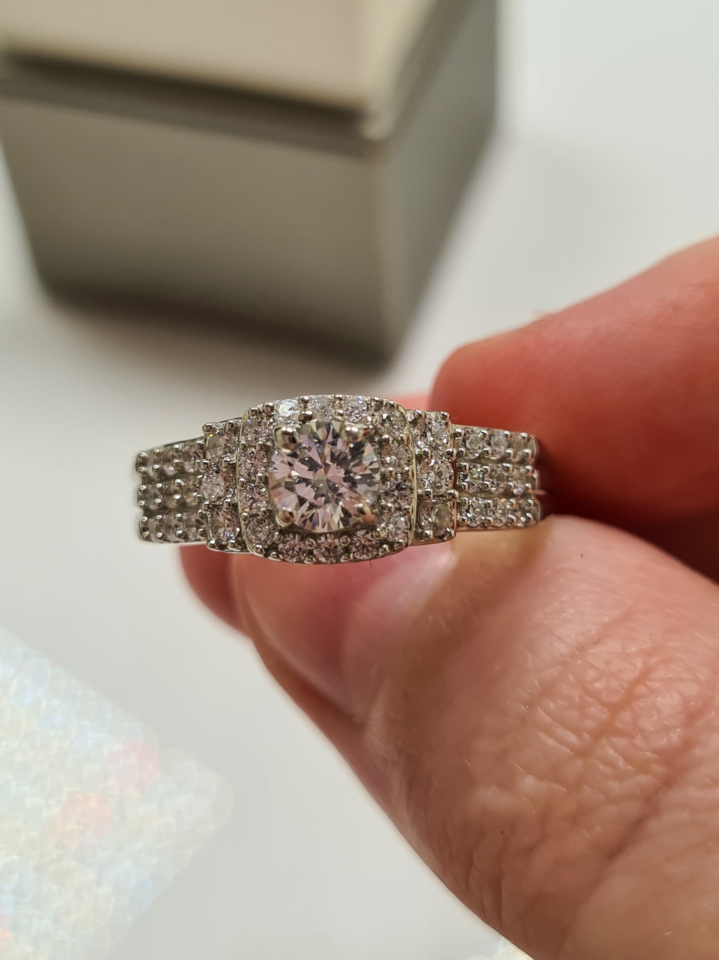 Swarovski Zirconia Cluster Engagement Style Ring SIZE P