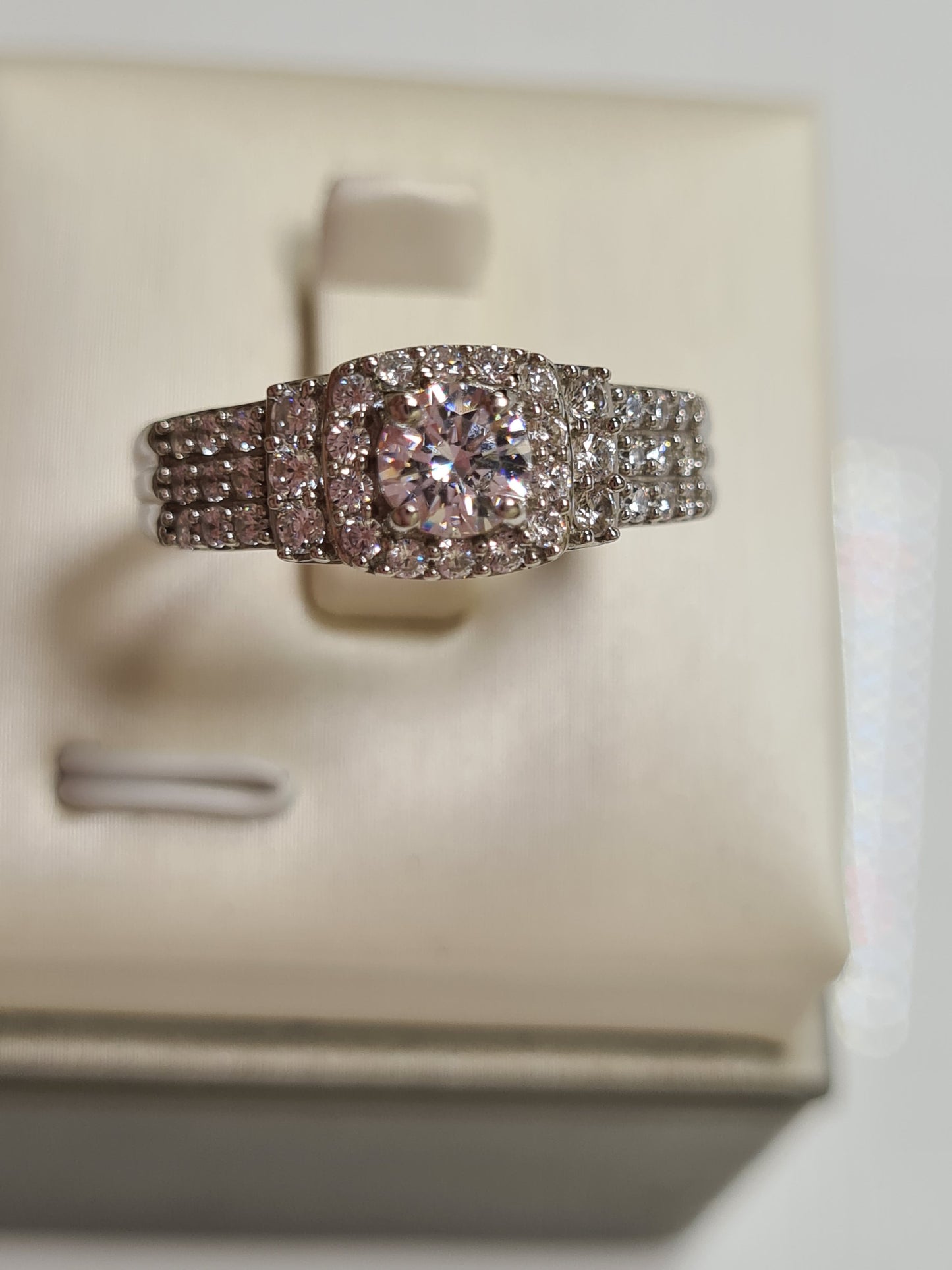 Swarovski Zirconia Cluster Engagement Style Ring SIZE P