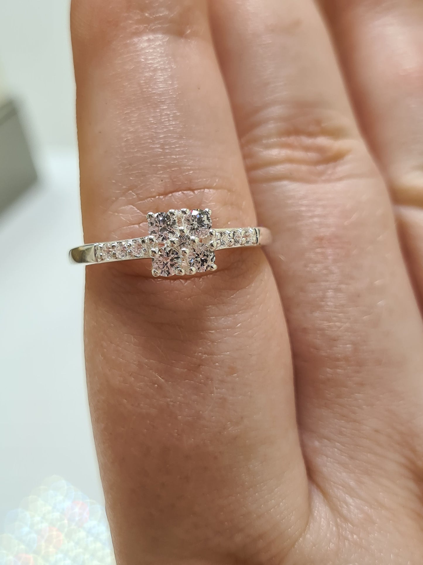 Swarovski Zirconia Sterling Silver Round Cut Cluster Ring SIZE R