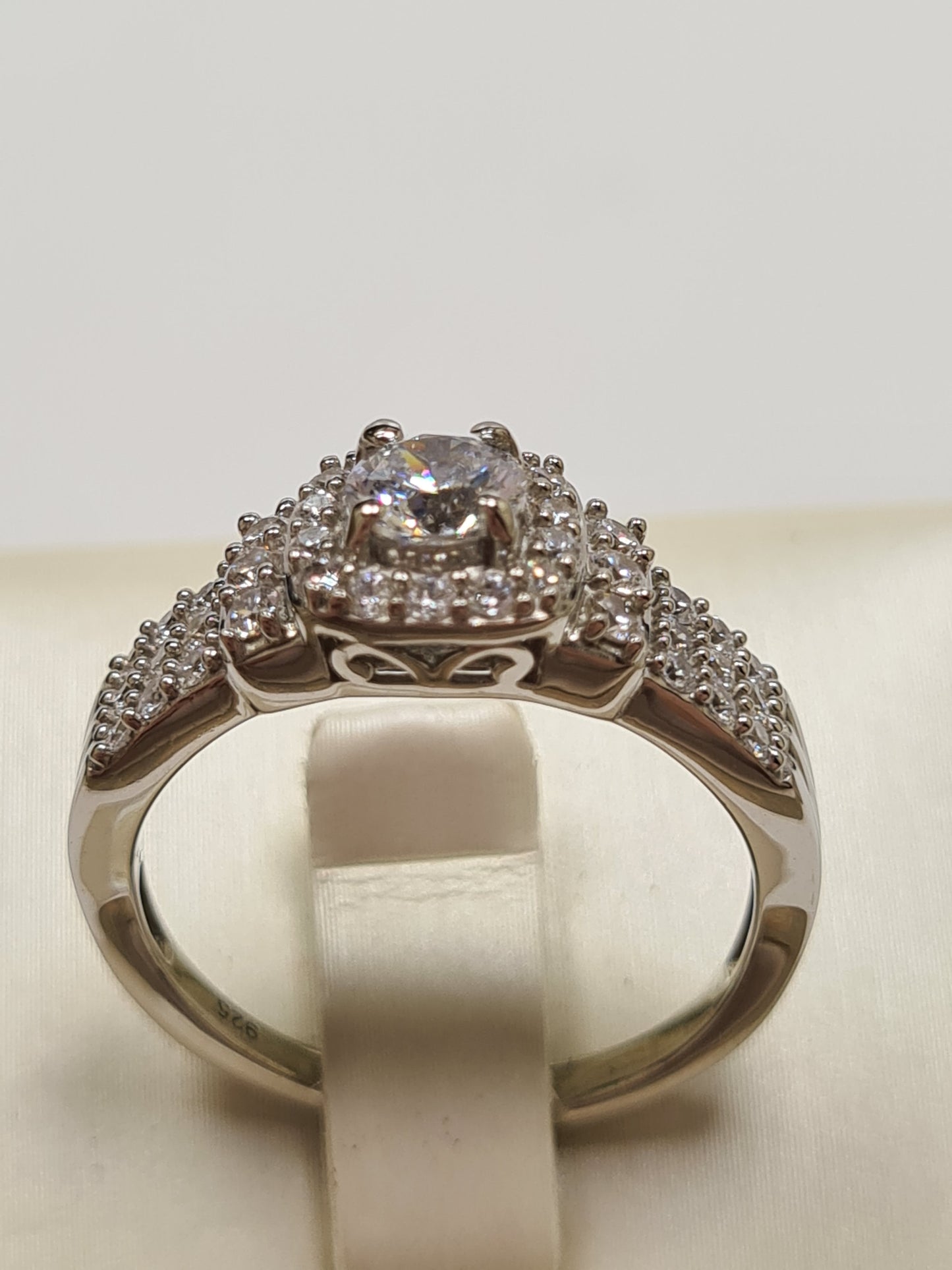 Swarovski Zirconia Cluster Engagement Style Ring SIZE P